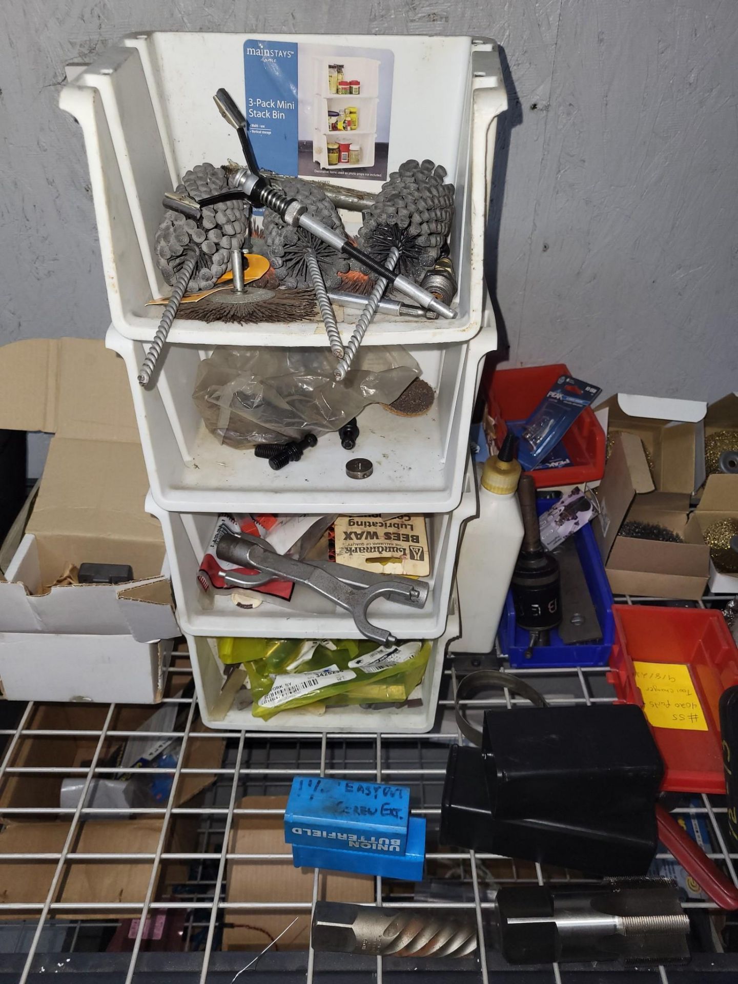 SHELF AND CONTENTS, SPARE PARTS, ETC. - Image 2 of 10