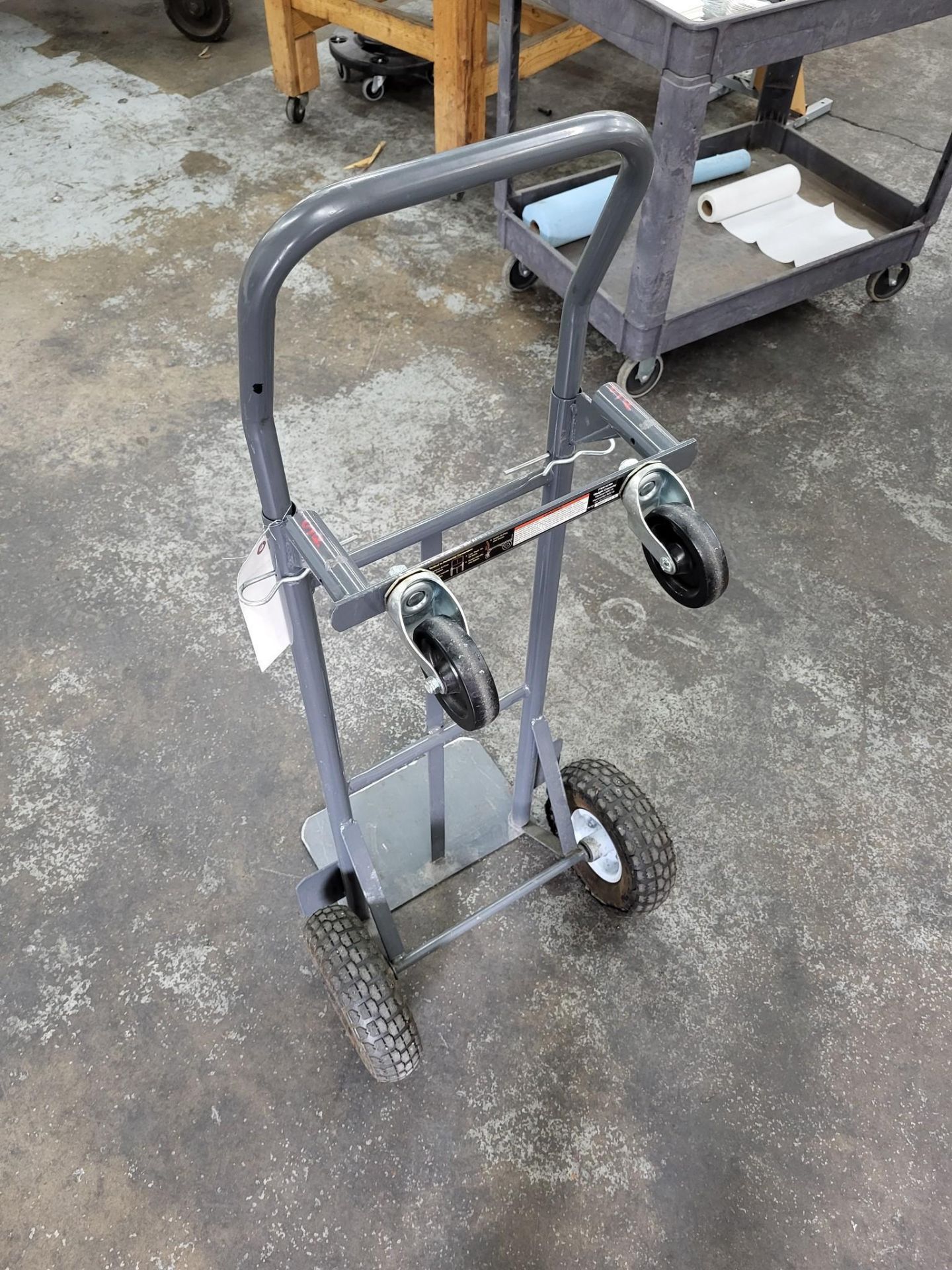 HAUL MASTER 2-IN-1 HAND TRUCK - Image 2 of 4