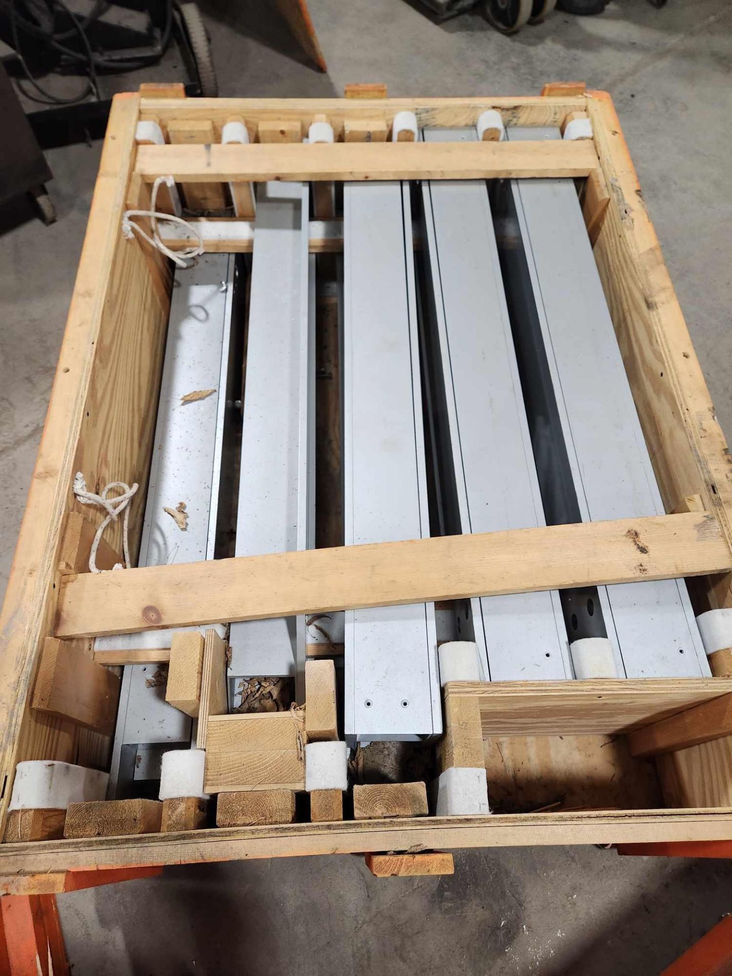 LARGE LOT OF PLEXIGLASS - Image 10 of 12