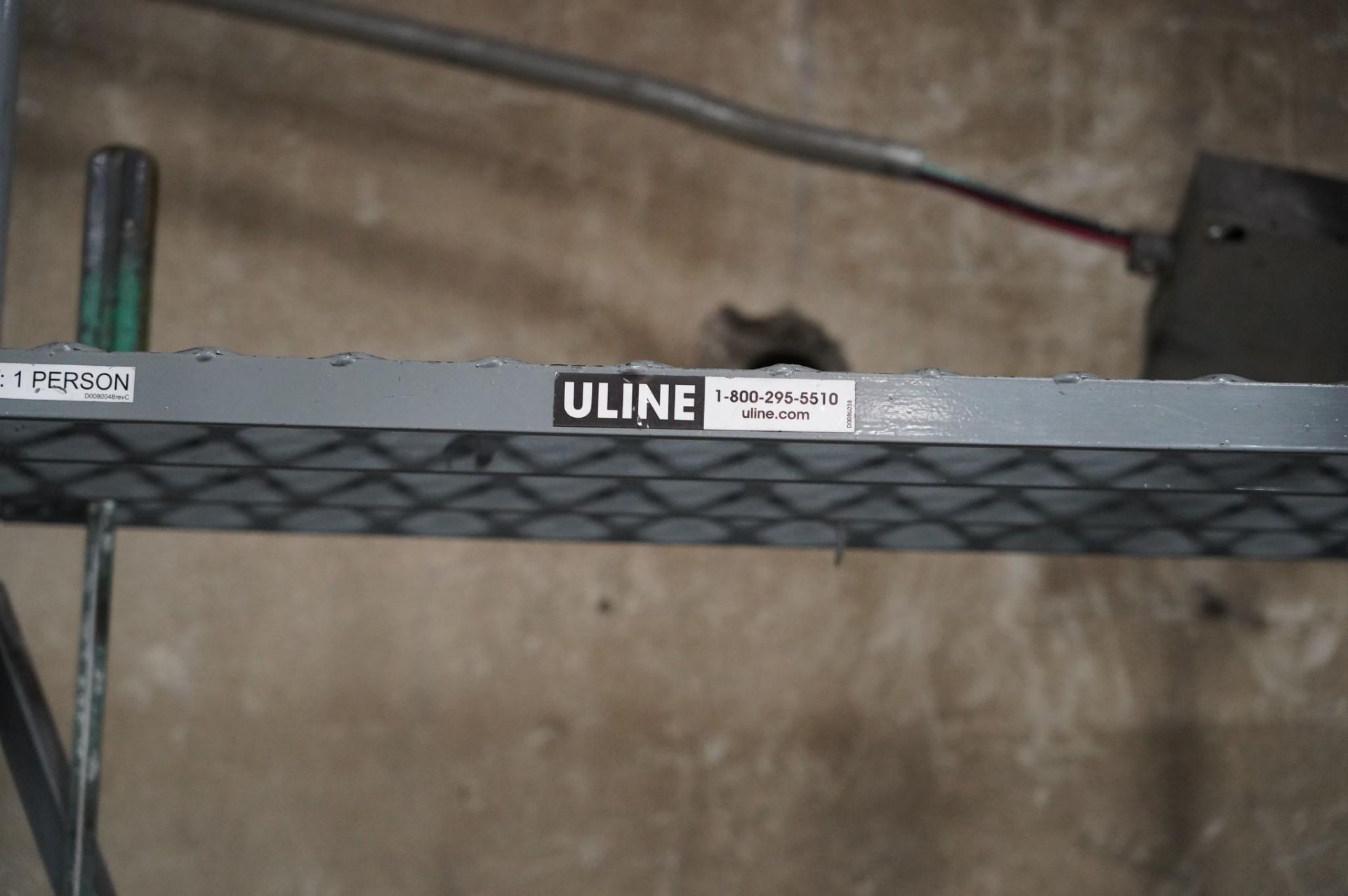 ULINE 7 STEP ROLLING LADDER - Image 3 of 4