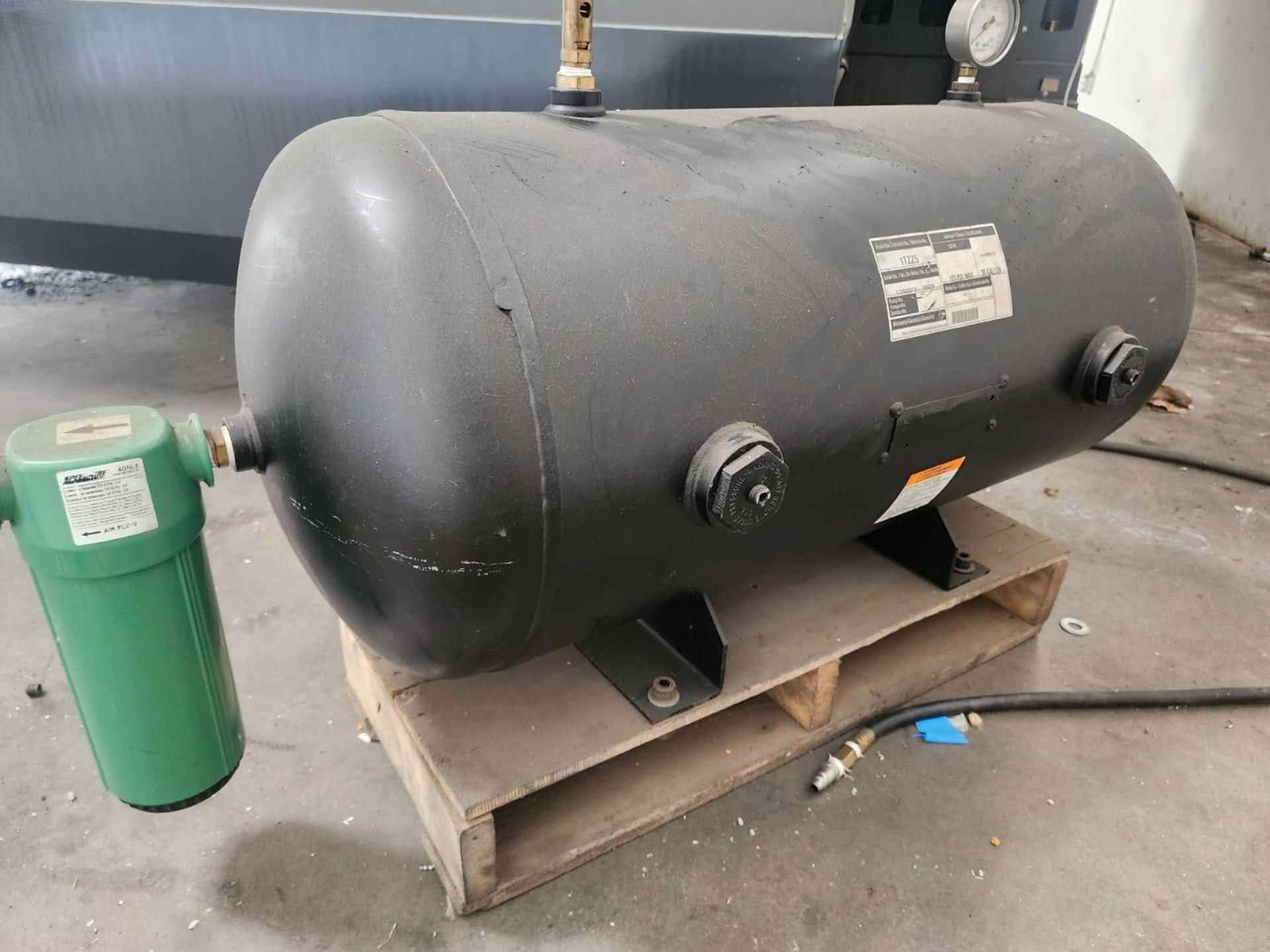 AIR TANK 30 GALLON, 175 PSI