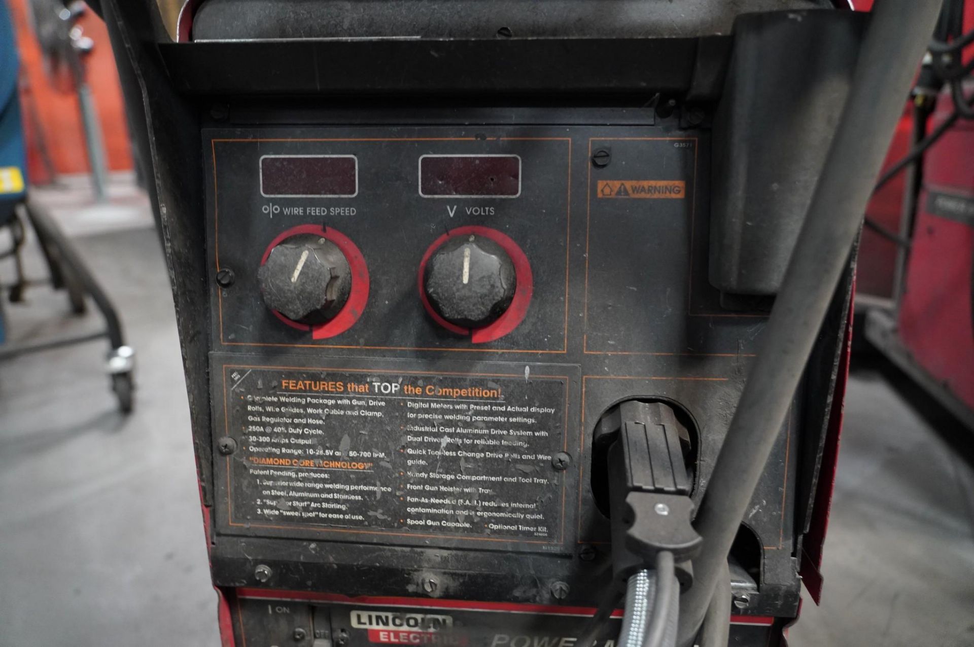 LINCOLN ELECTRIC 255 POWER MIG WELDER - Image 6 of 8