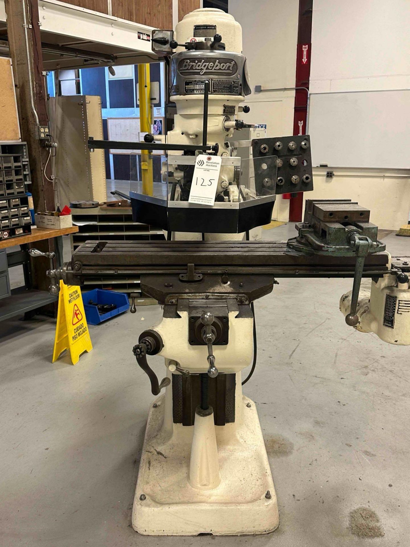 BRIDGEPORT SERIES II KNEE MILL W/ POWERFEED - Image 2 of 17