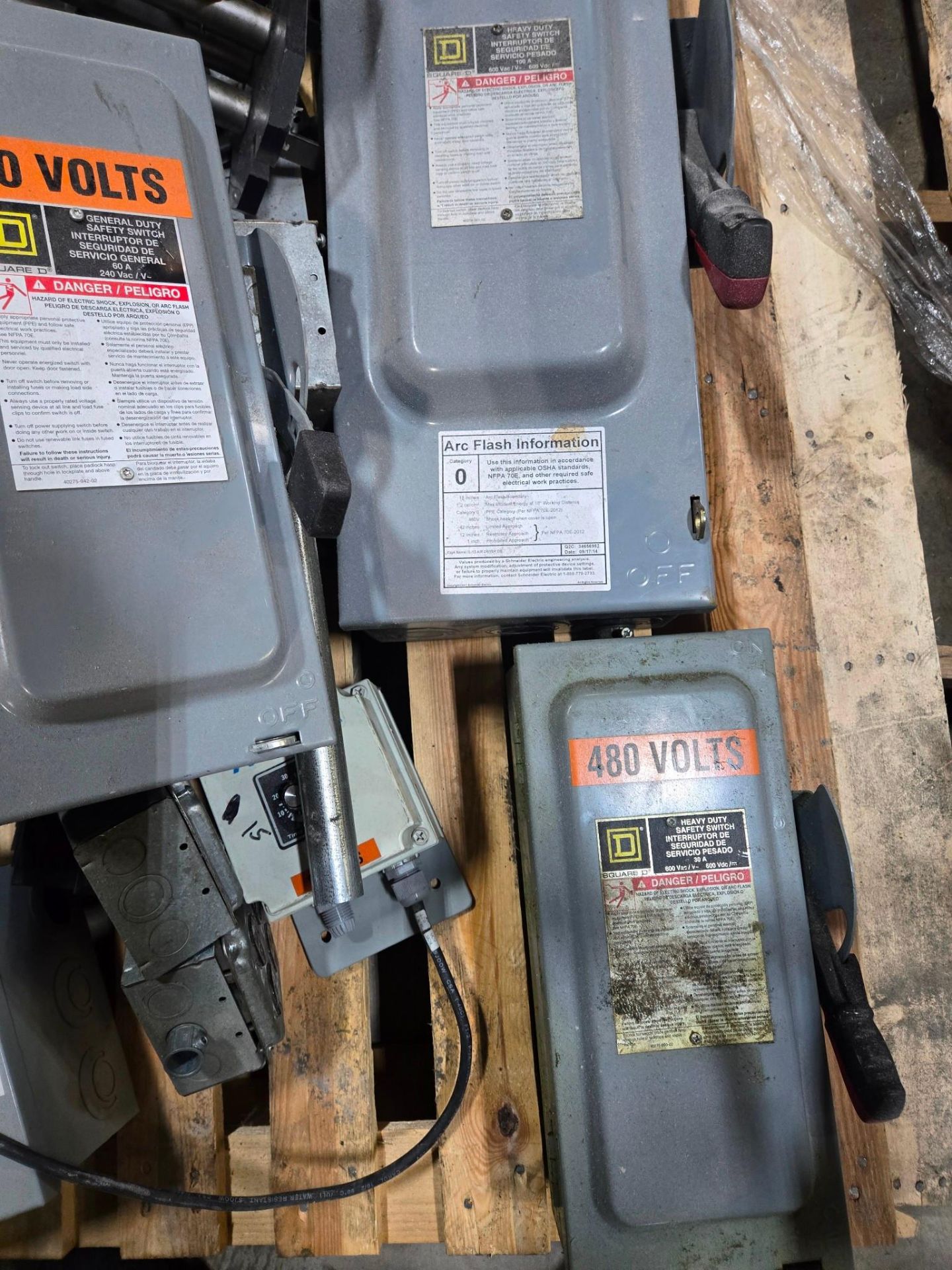 SKID OF ELECTRICAL EQUIPMENT, (8) ASSORTED BREAKER BOXES - Image 7 of 10