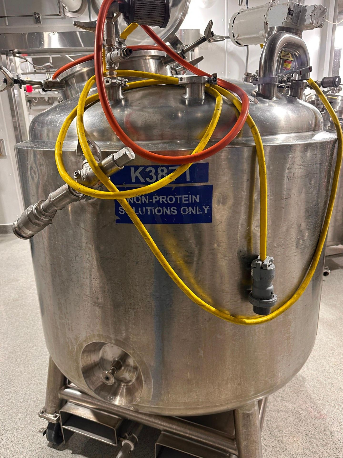 PRECISION STAINLESS STEEL 870 L REACTOR - Image 2 of 10