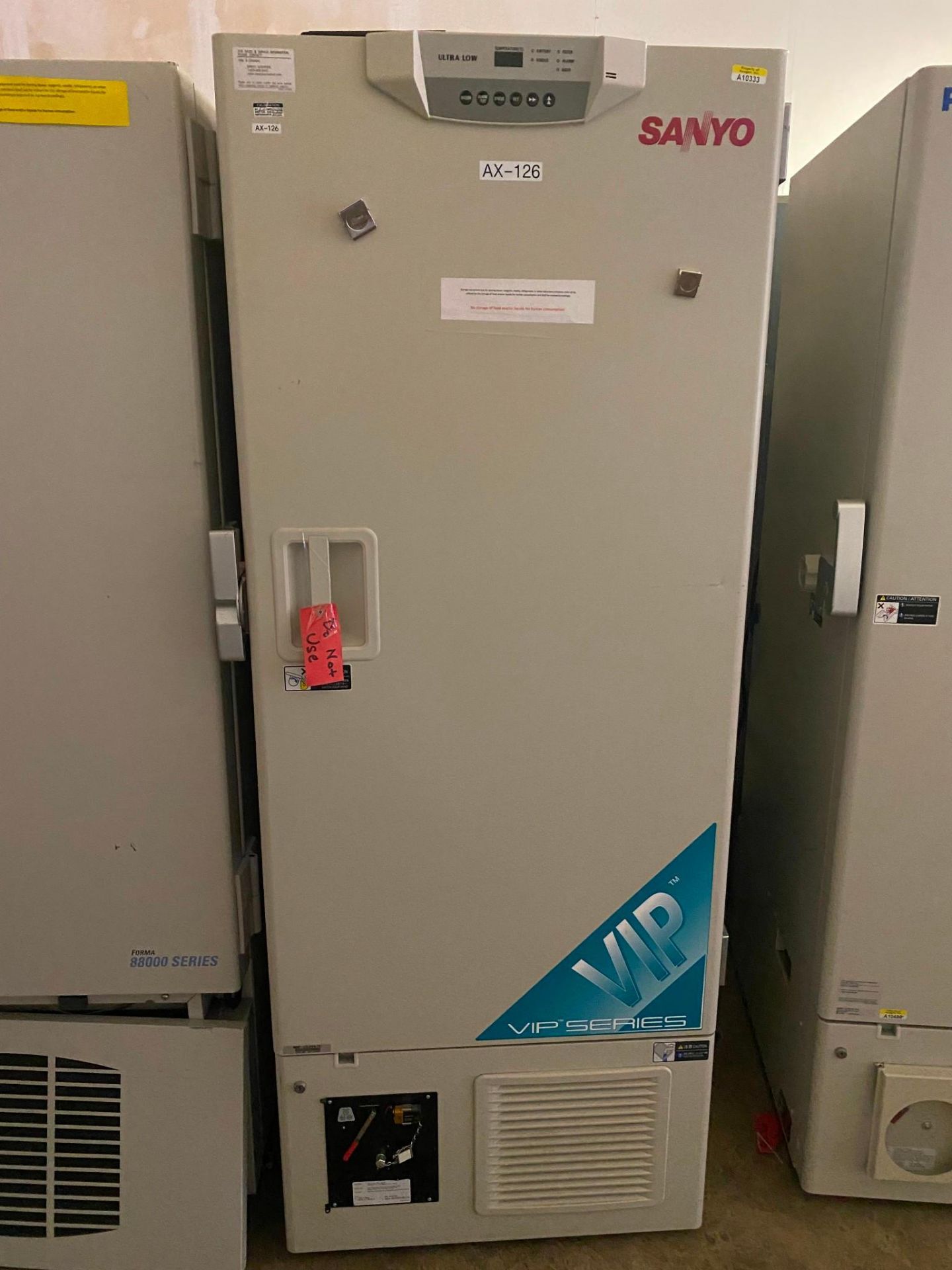 USED SANYO MDF-U52VA (T) ULTRA-LOW TEMPERATURE FREEZER