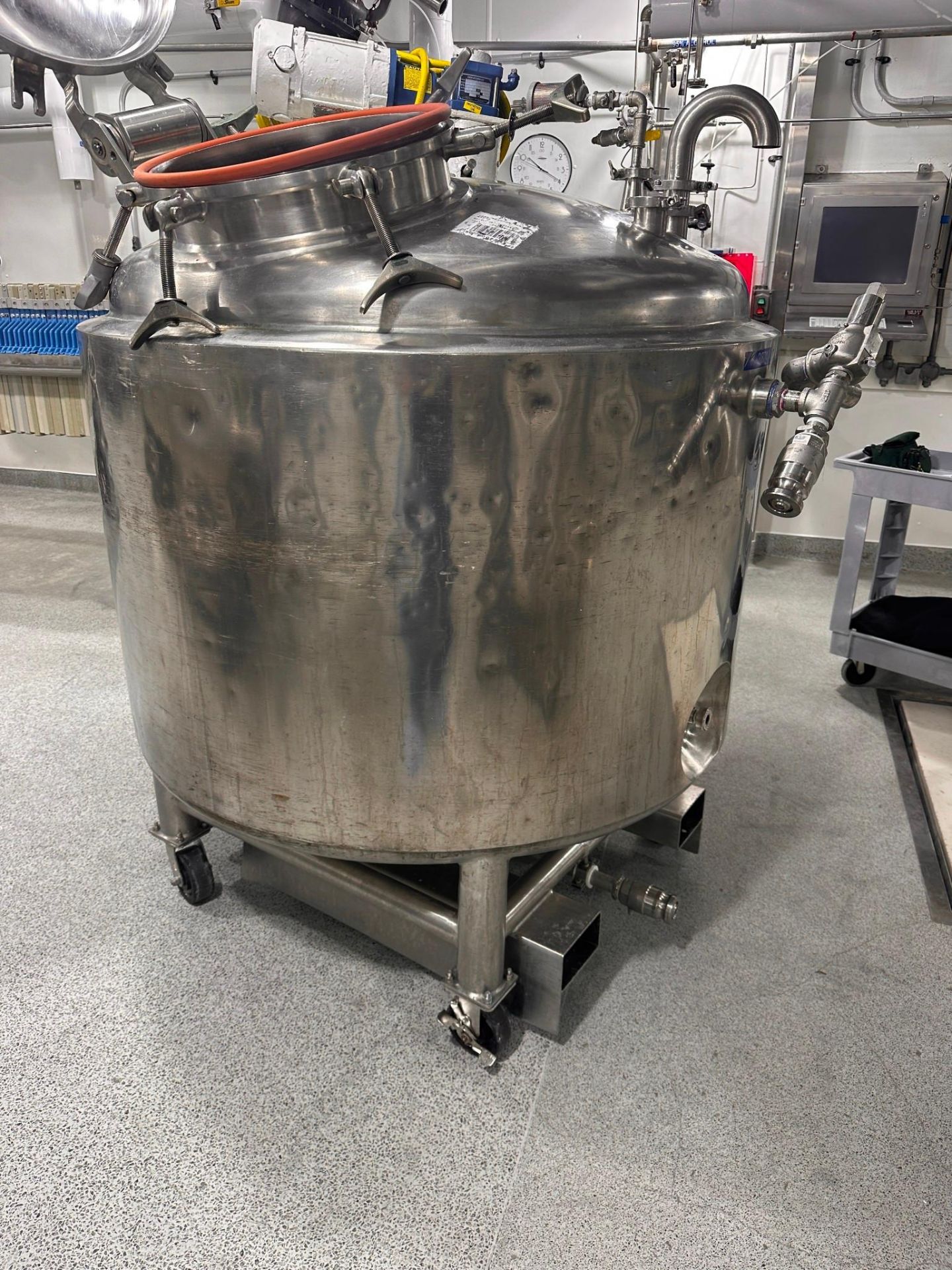 PRECISION STAINLESS REACTOR 1000 LITER 316L SS - Image 2 of 12