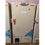 USED SANYO MDF-U73VC ULTRA-LOW TEMPERATURE FREEZER