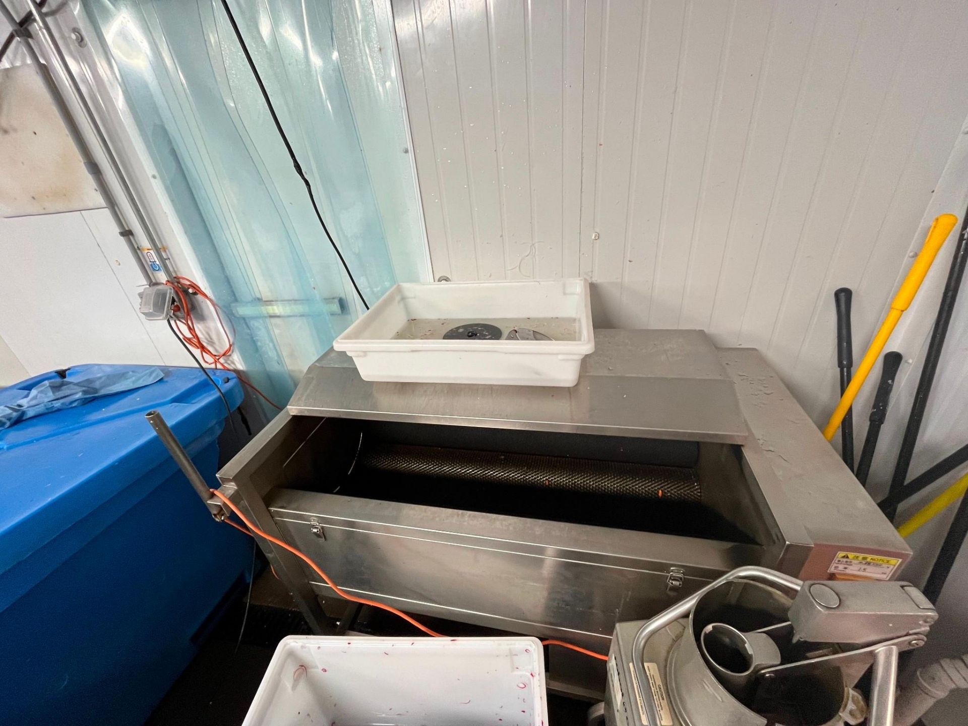 VEGETABLE WASHER AND PEELER MSTP-500 - Image 8 of 8