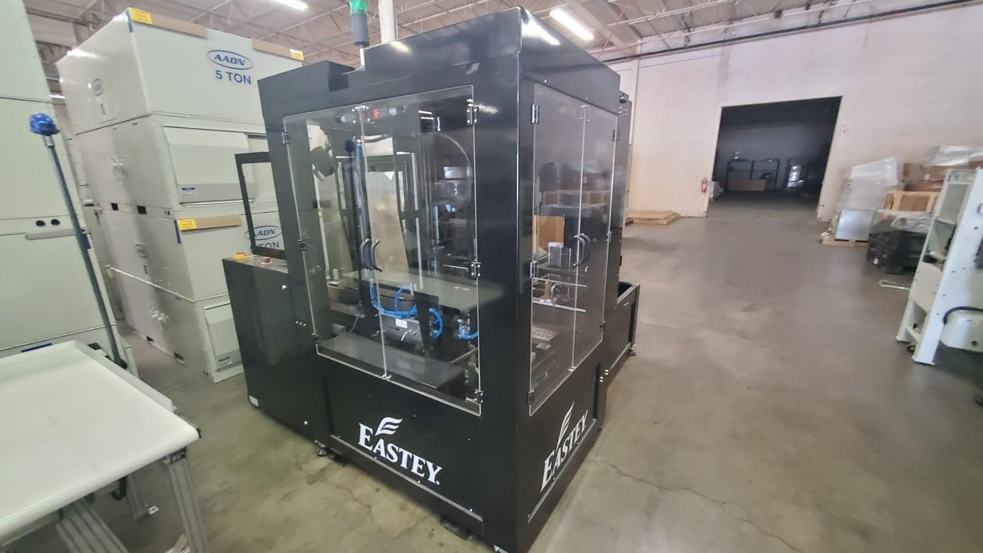 EASTEY ERX-15 CASE ERECTOR, 2021 - WITH CONVEYOR