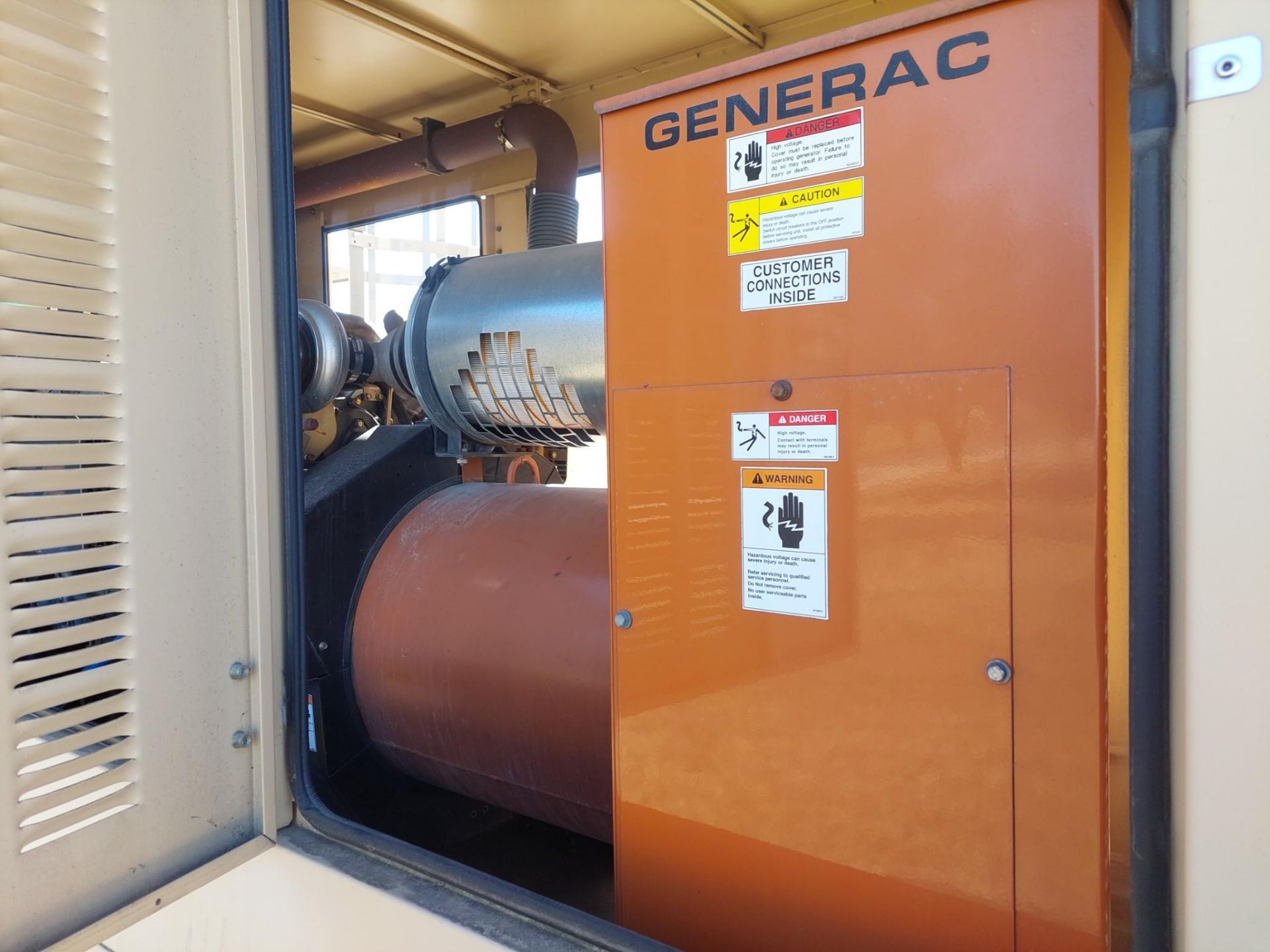 GENERAC 6983120100 400KW DIESEL GENERATOR MFG. 2006, 604 HRS - Image 7 of 27