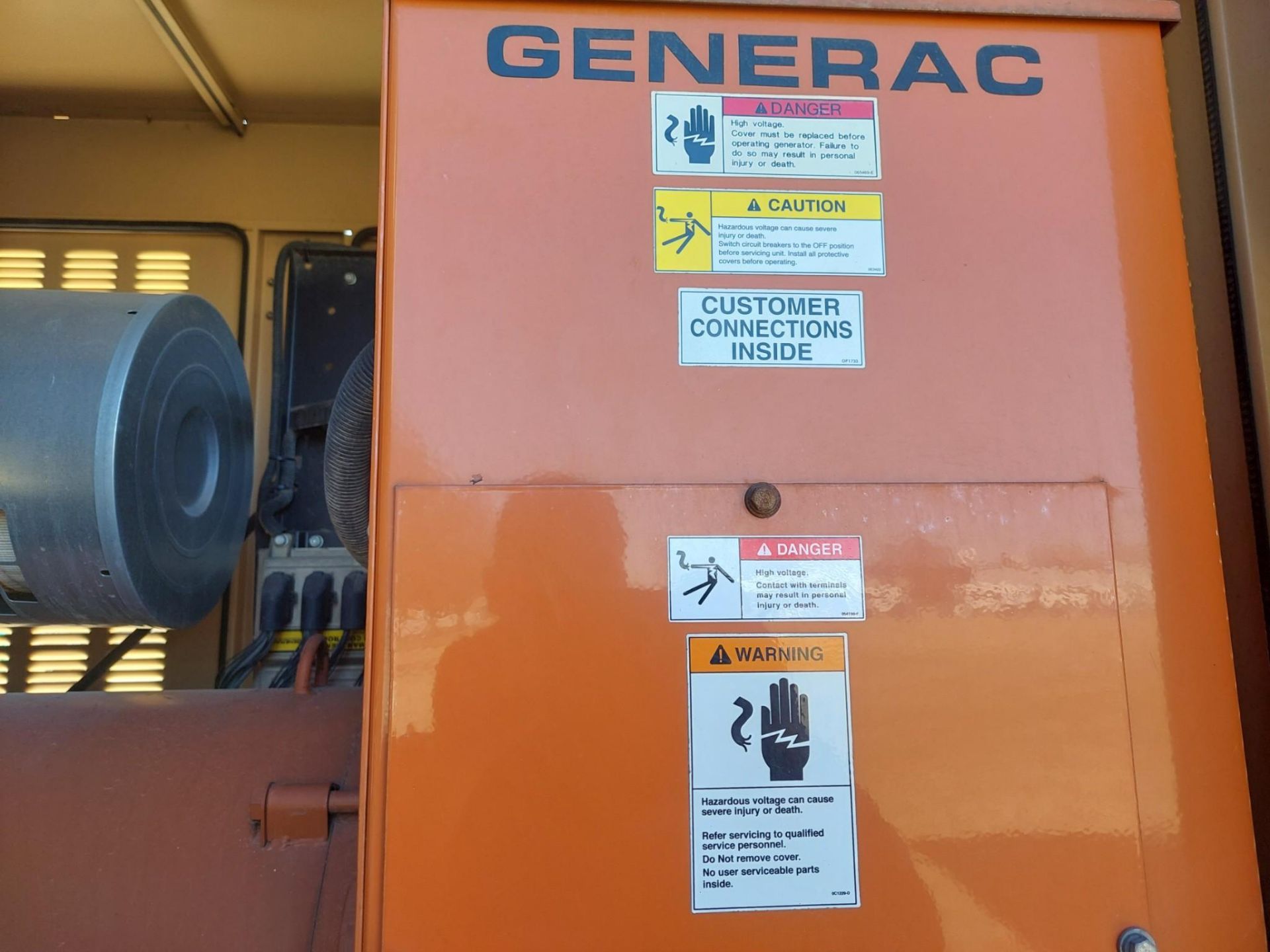 GENERAC 6983120100 400KW DIESEL GENERATOR MFG. 2006, 604 HRS - Image 8 of 27