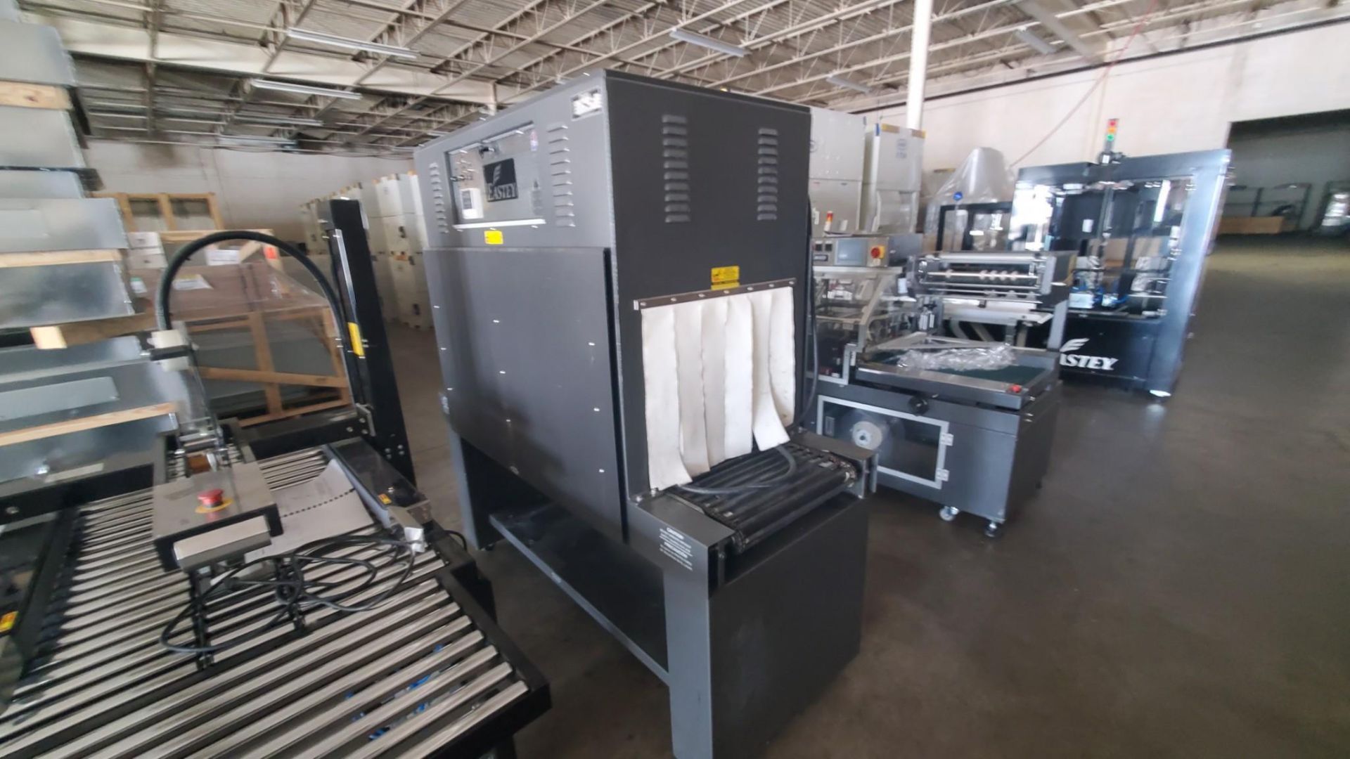 EASTEY ET2020-LRV2 SHRINK OVEN TUNNEL, 2021 - INCLUDES CONVEYOR