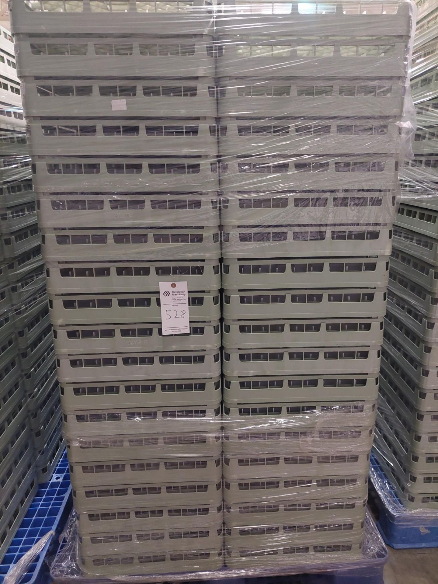 PLASTIC TRAYS APPROX. X14 FULL PALLETS #2 - Image 2 of 5