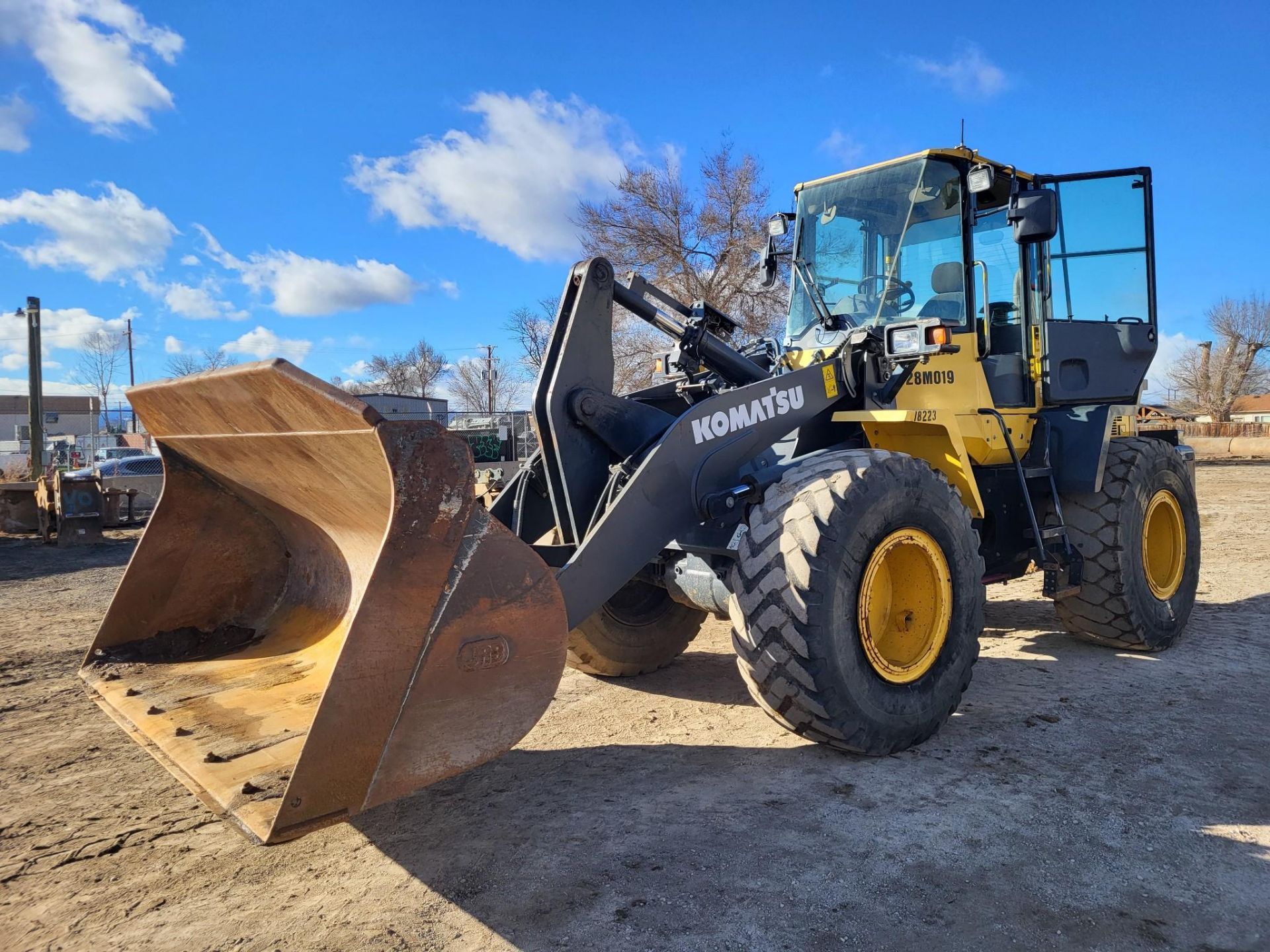 2013 KOMATSU WA200PZ-6 WHEEL LOADER - Image 10 of 25