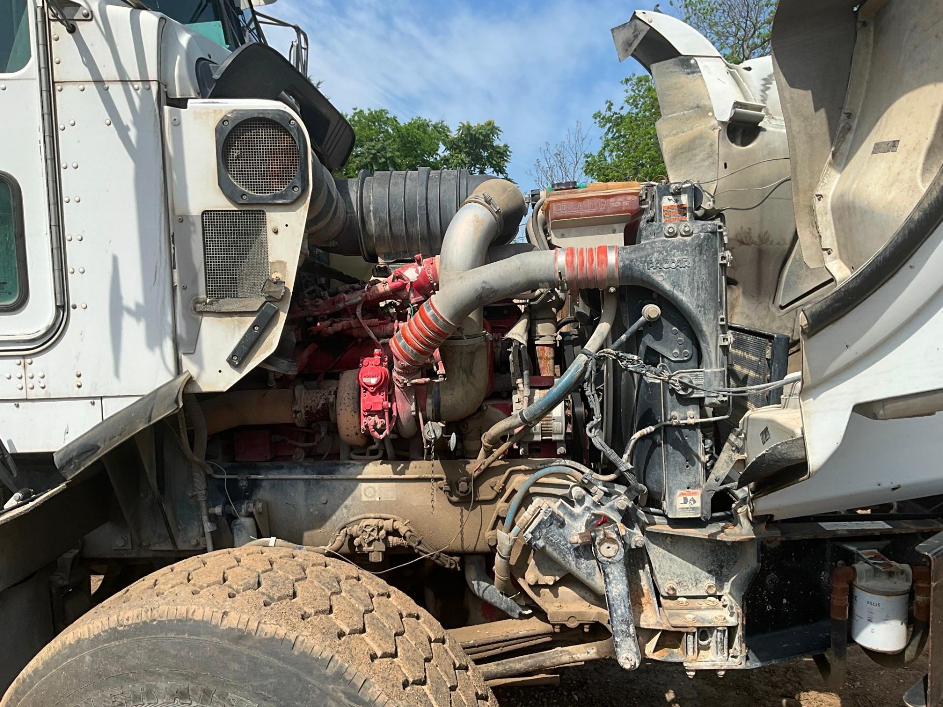 2007 KENWORTH T800 MIXER TRUCK - Image 33 of 36