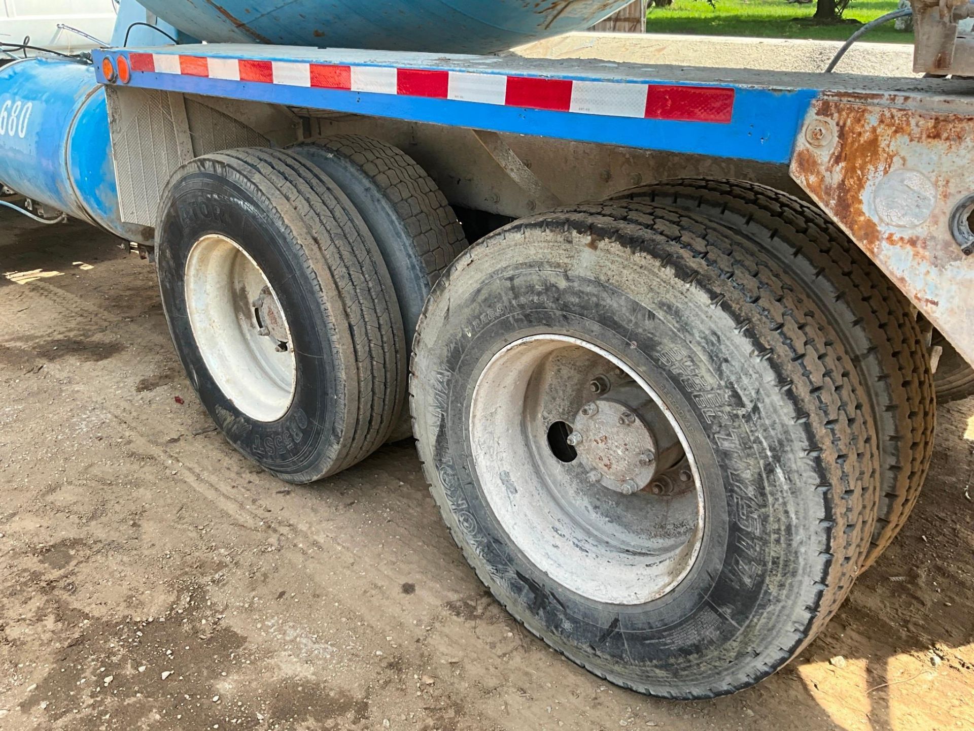 1999 MACK MIXER TRUCK MODEL DM690S - Image 15 of 29