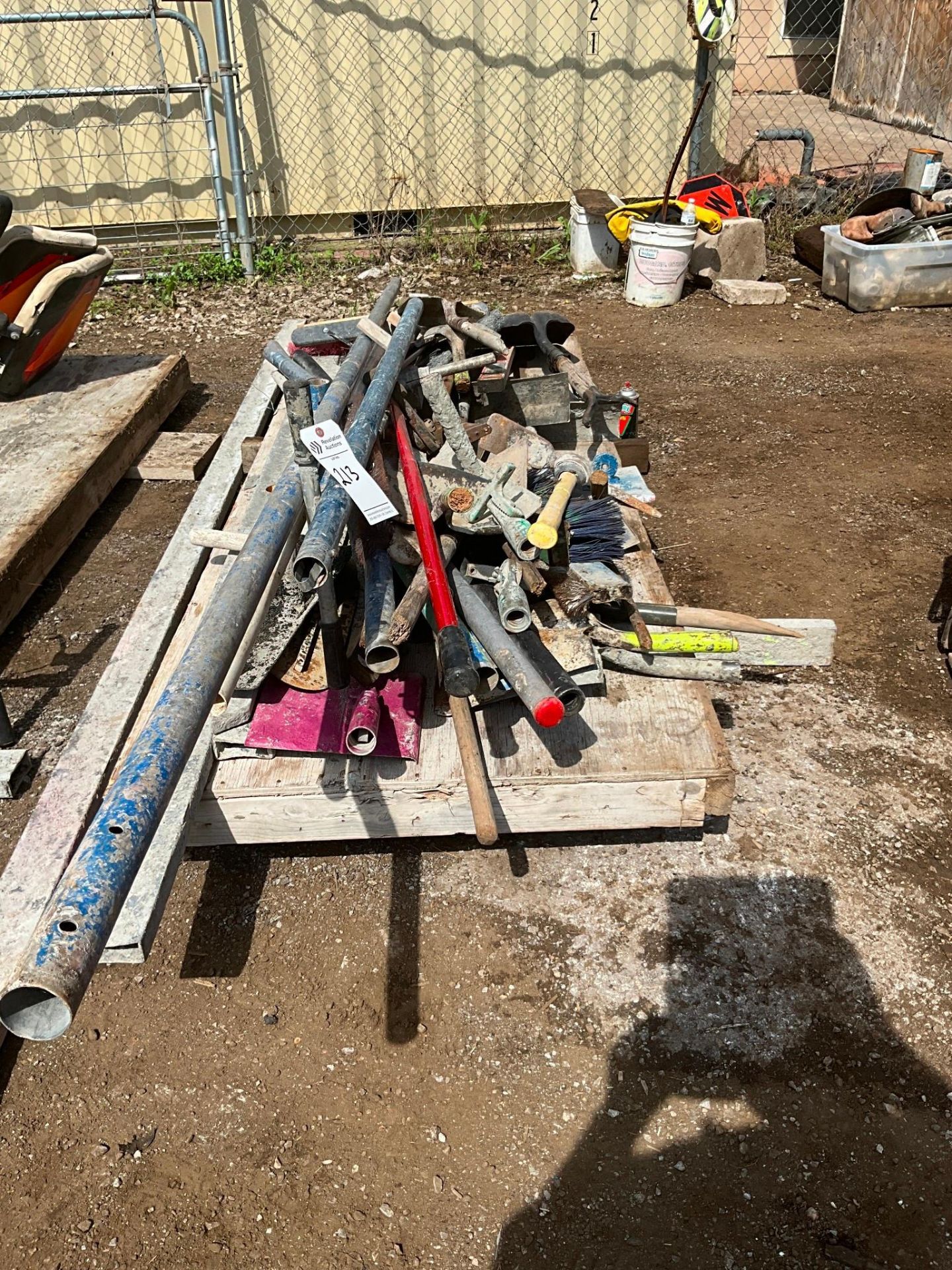 LOT OF CONCRETE FINISHING HAND TOOLS