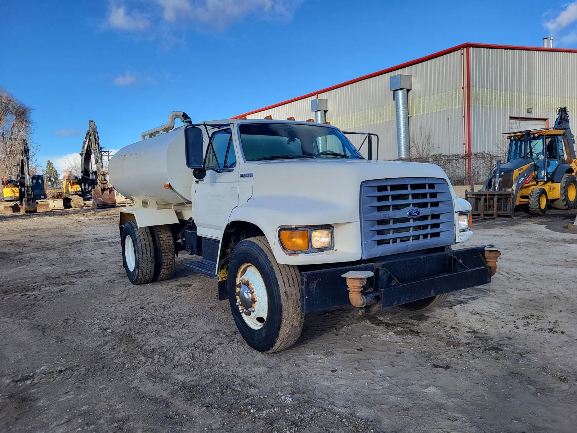 1998 FORD F800 WATER TRUCK, 27,496 MILES - Image 3 of 22