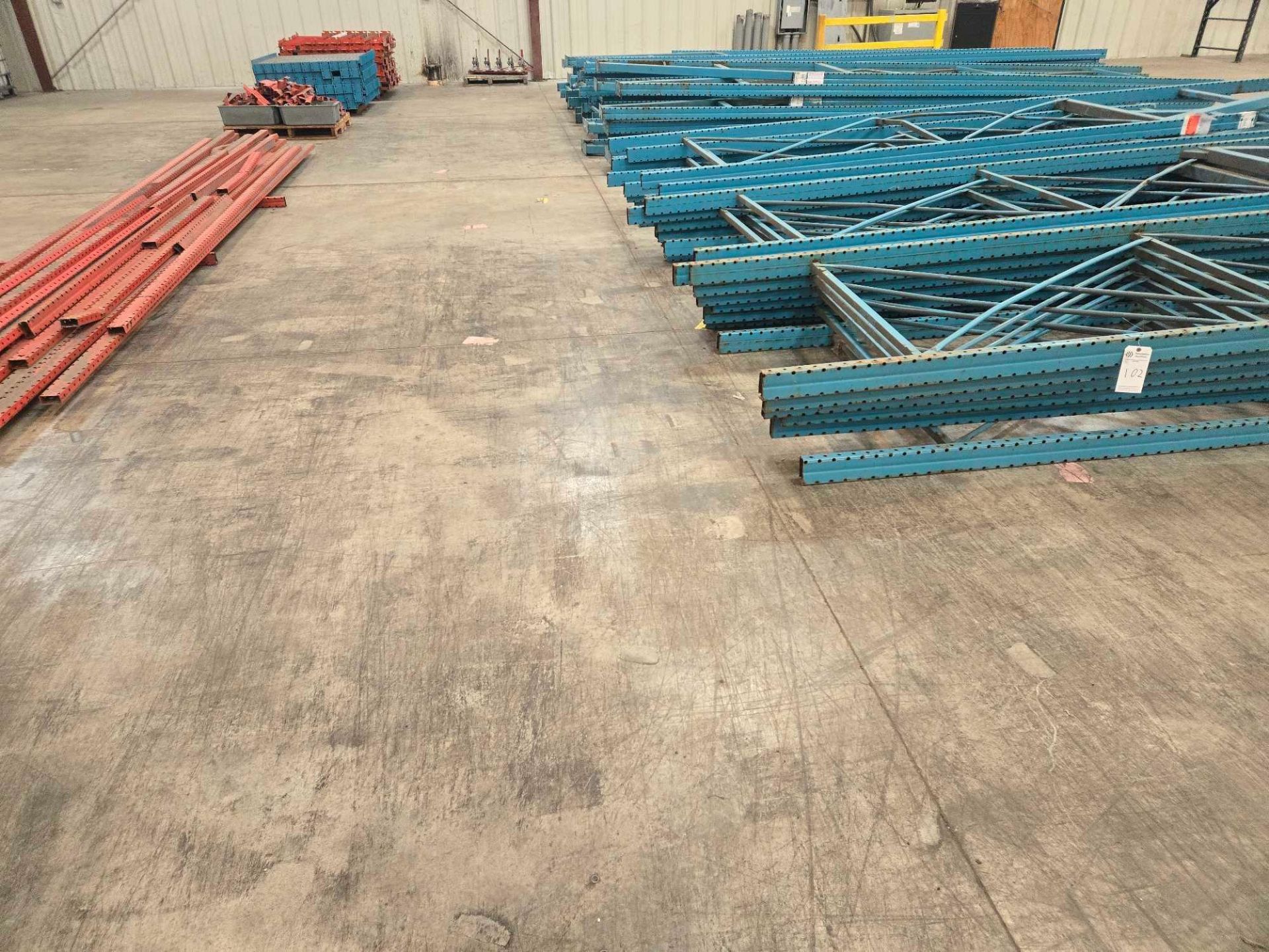 BULK DIASSEMBLED PALLET RACKING - Image 14 of 14