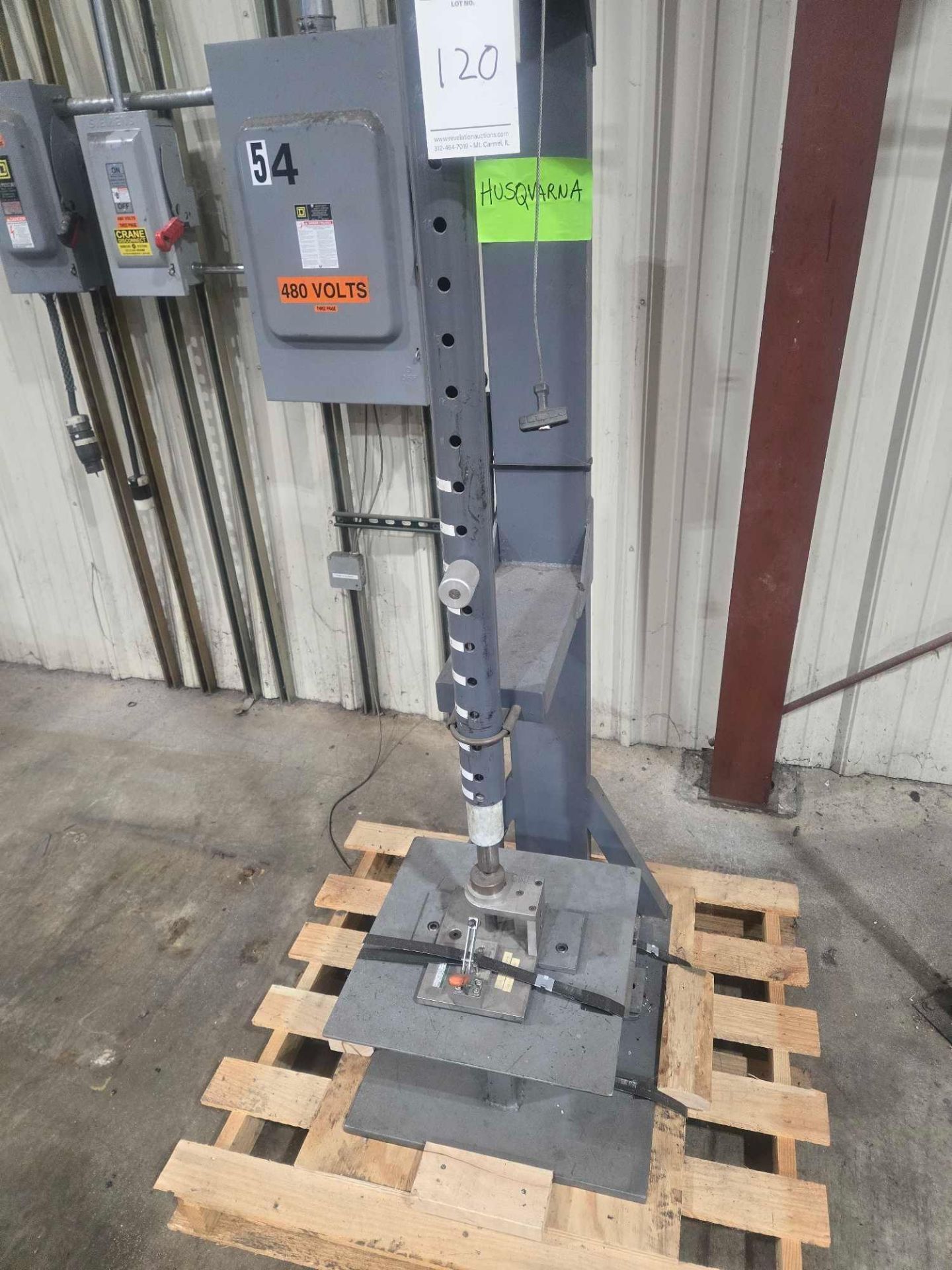 ADJUSTABLE PLATE PRESS 98" HEIGHT - Image 3 of 5