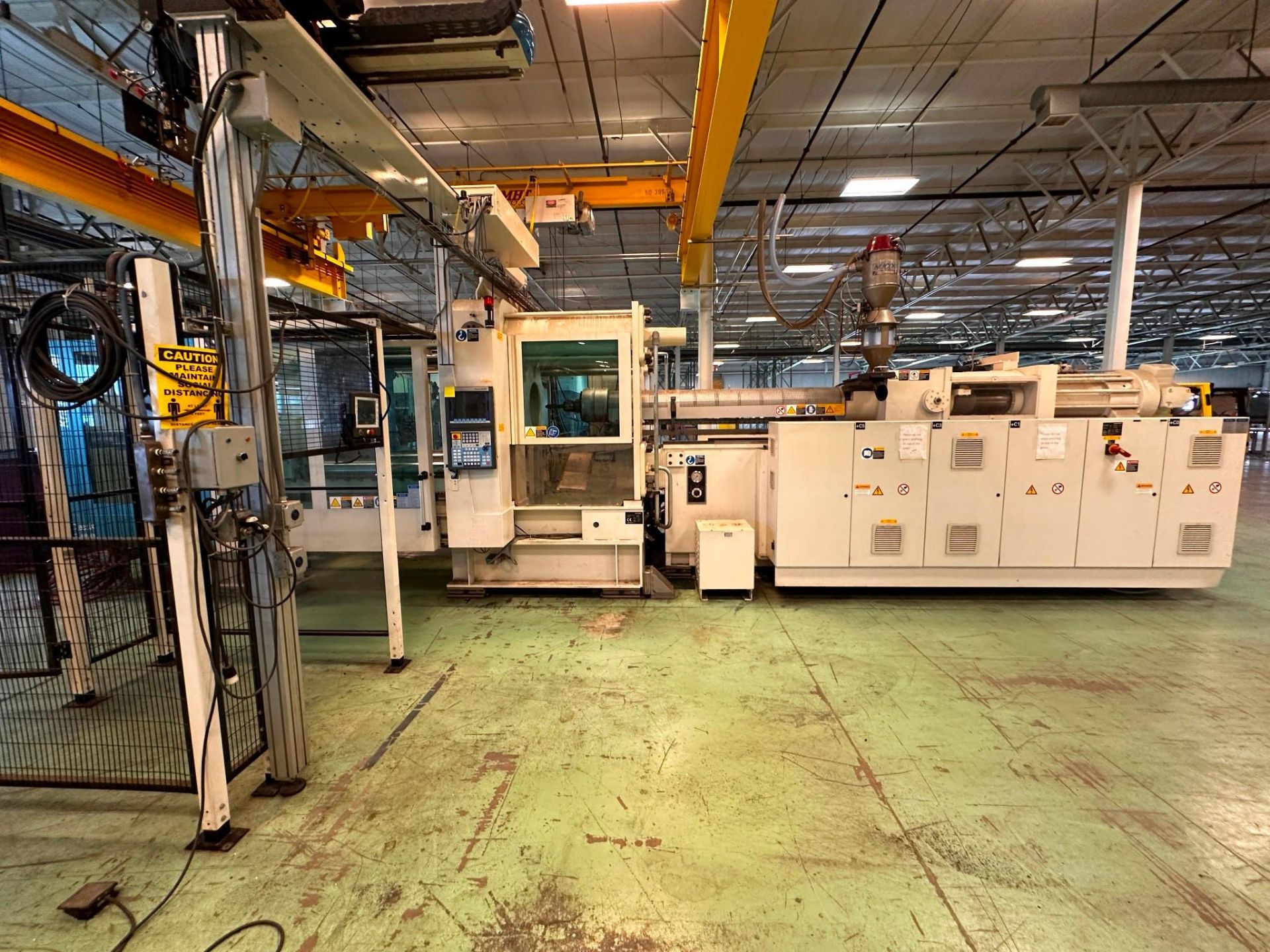 730 TON KRAUSS MAFFEI KM 650-6100 CX INJECTION MOLDER, 2013 - Image 5 of 24