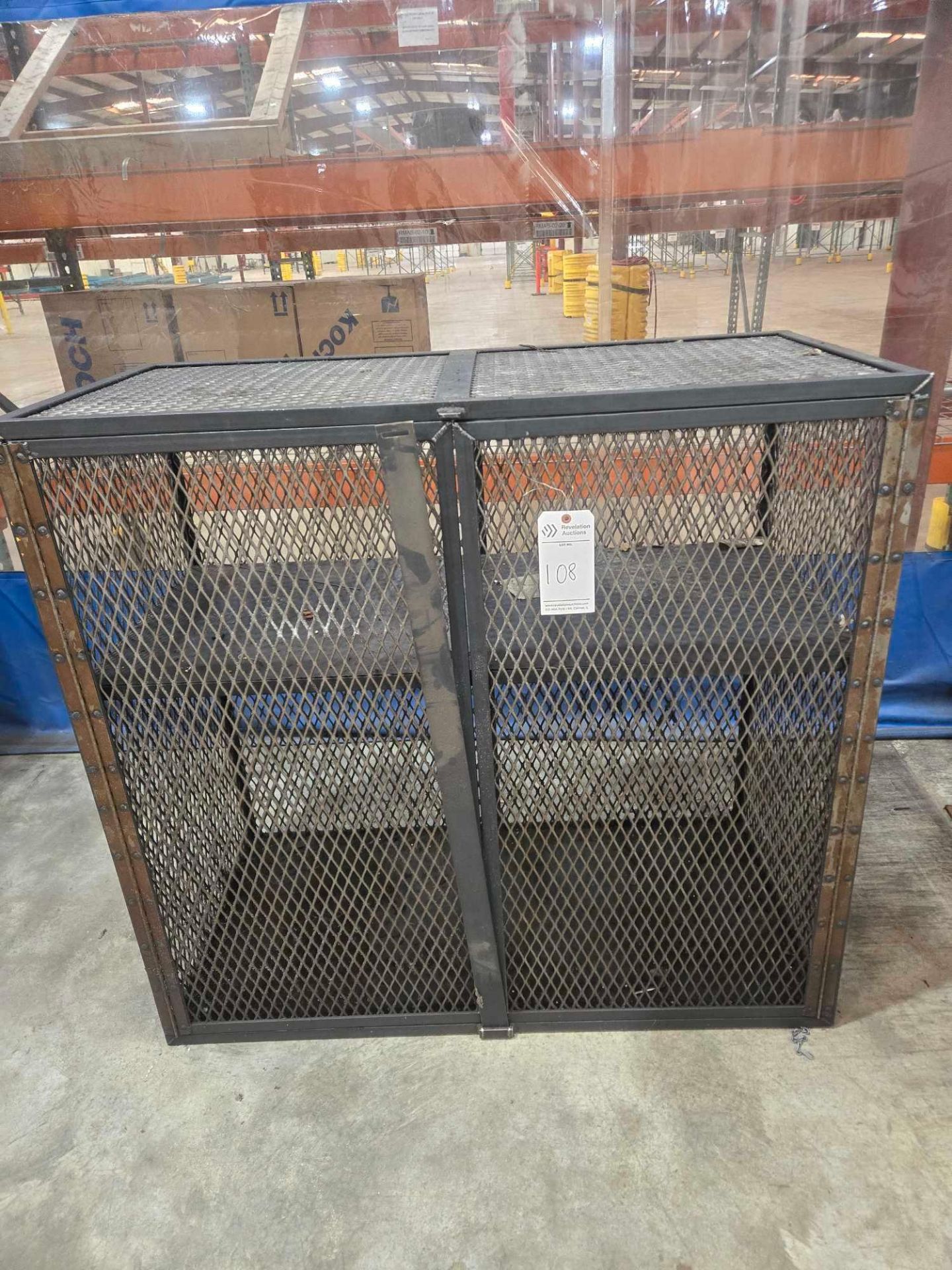 METAL SECURITY CAGE