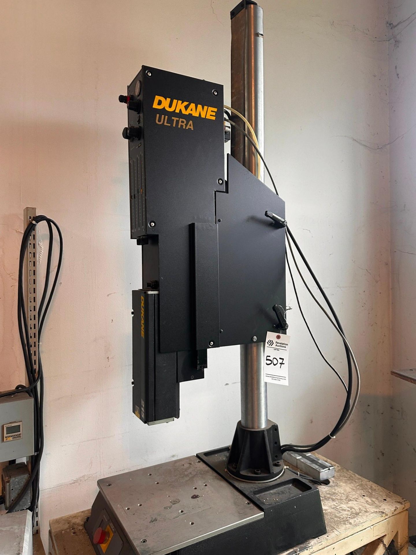 DUKANE ULTRASONIC WELDER ULTRA. MODEL 215 ON STAND