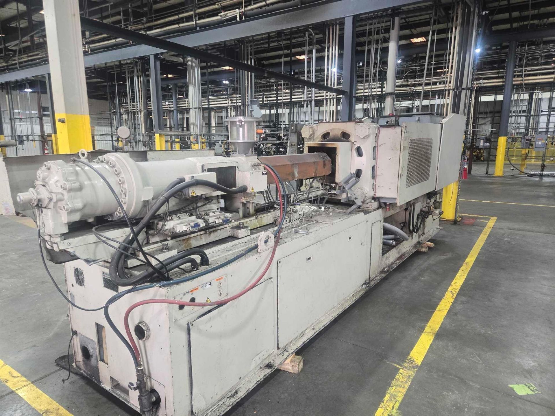 NISSEI PLASTIC FN5000 INJECTION MOLDING MACHINE - Image 9 of 14