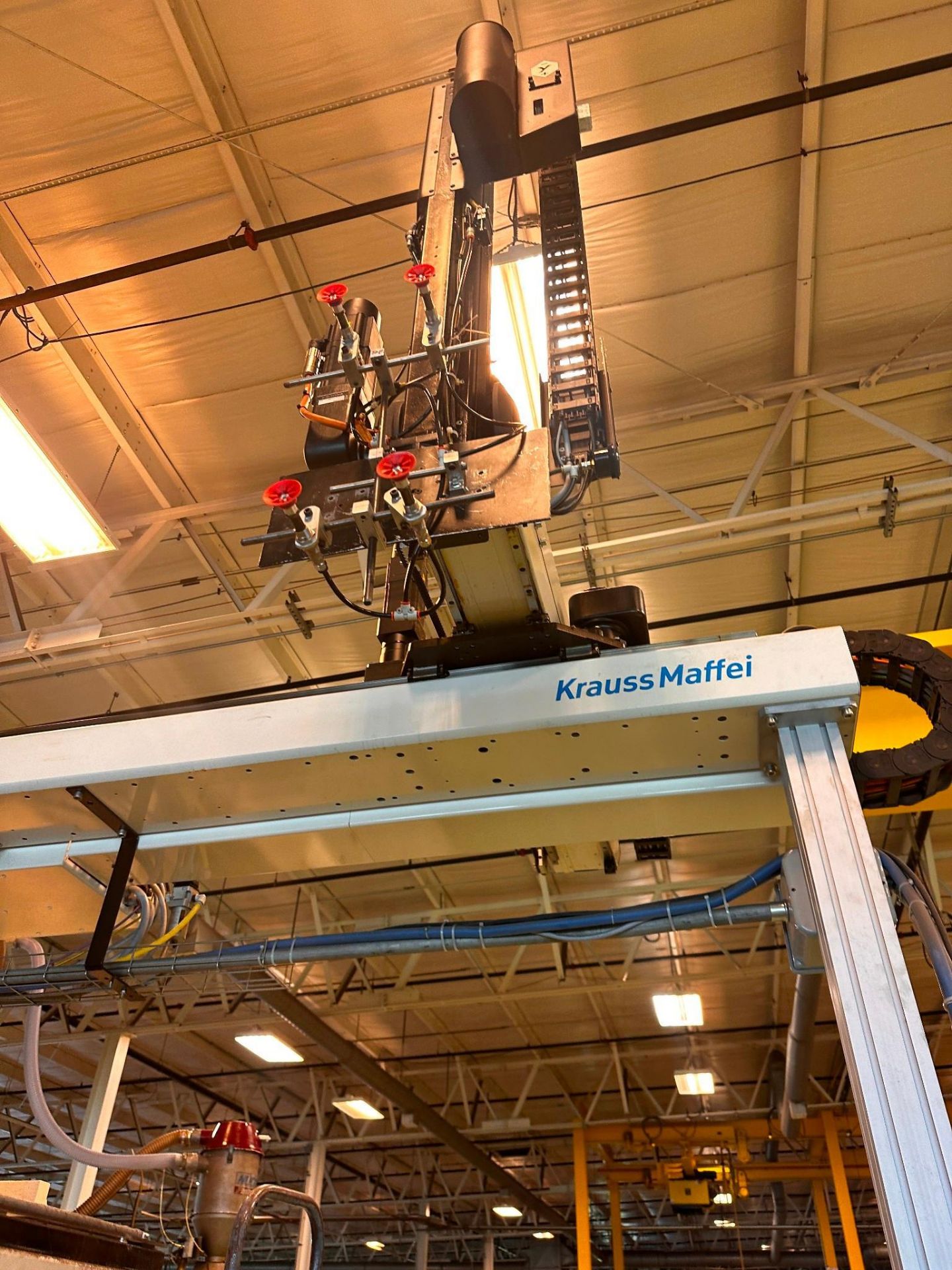 730 TON KRAUSS MAFFEI KM 650-6100 CX INJECTION MOLDER, 2013 - Image 20 of 24