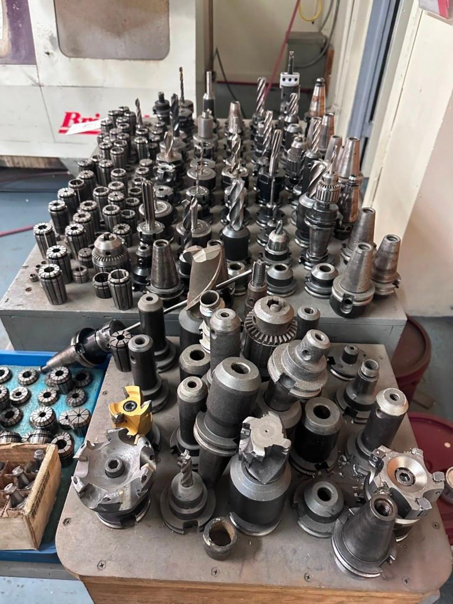 LOT OF CAT 40 TOOL HOLDERS AND TOOLING WITH COLLET SETS - Image 10 of 11