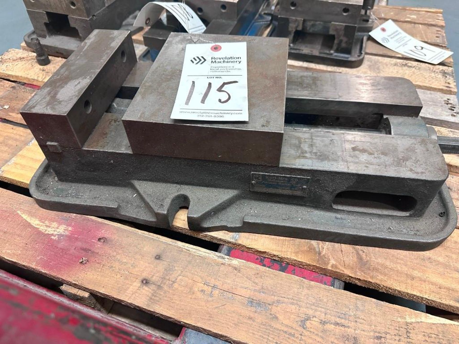 8" KURT D80 MACHINING VISE - Image 2 of 5