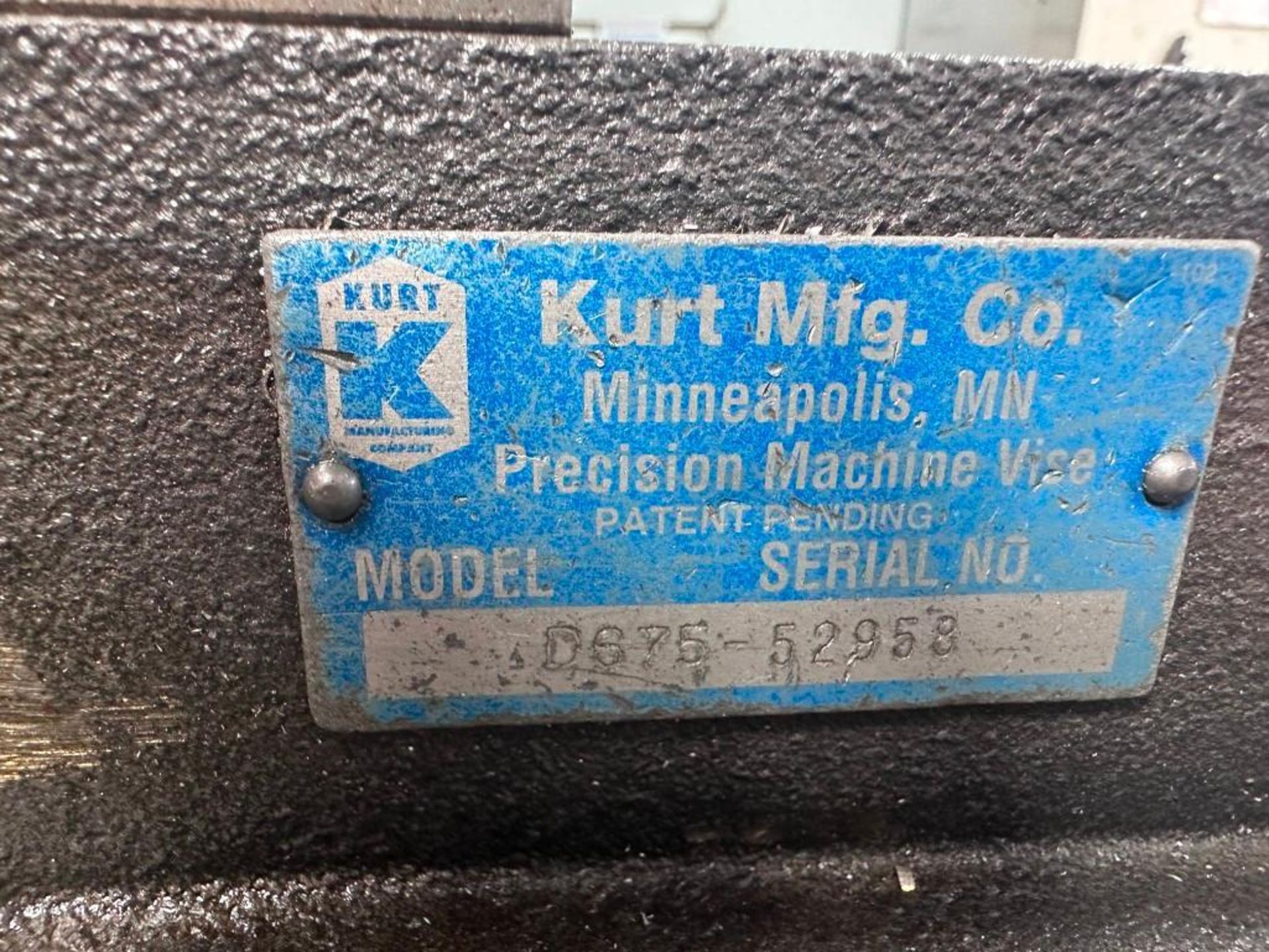 KURT D675 MACHINE VISE 6" - Image 3 of 3