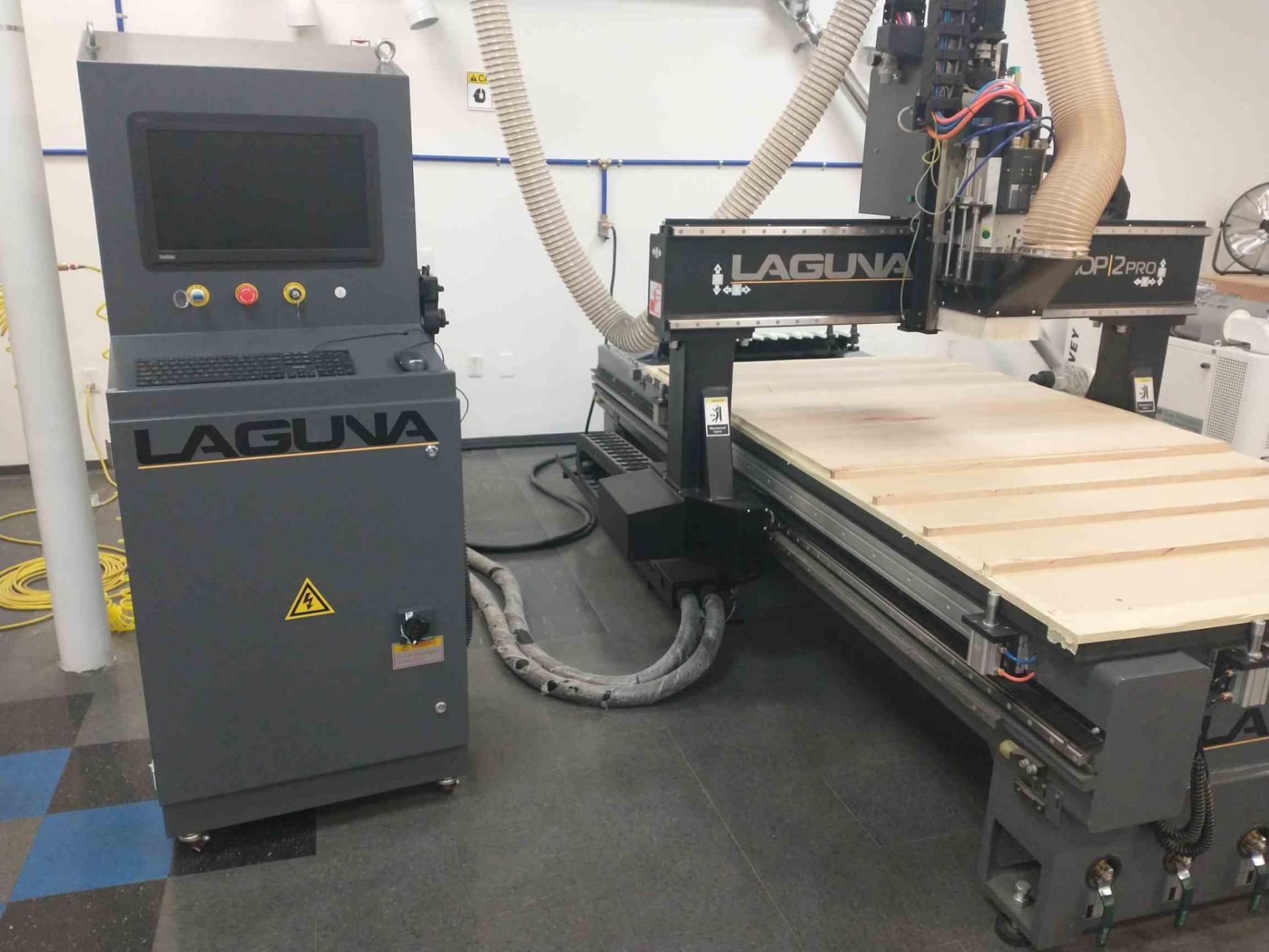 2022 LAGUNA SMARTSHOP PRO II 4'X8' CNC ROUTER - Image 2 of 6