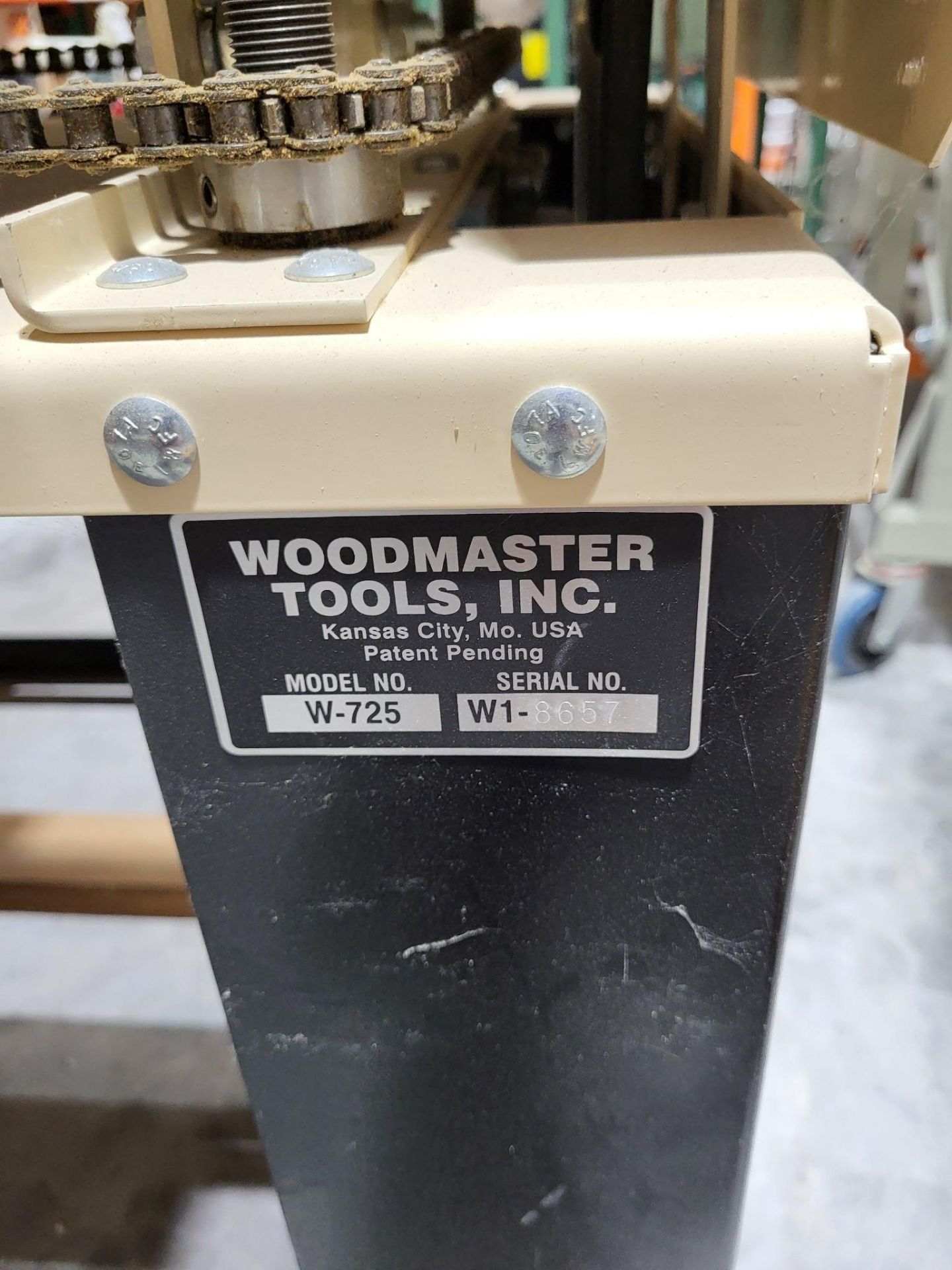2017 WOODMASTER 725 25″ 7.5 HP HELICAL CUTTERHEAD PLANER,164 CARBIDE INSERTS, SPARE BLADE - Image 13 of 15