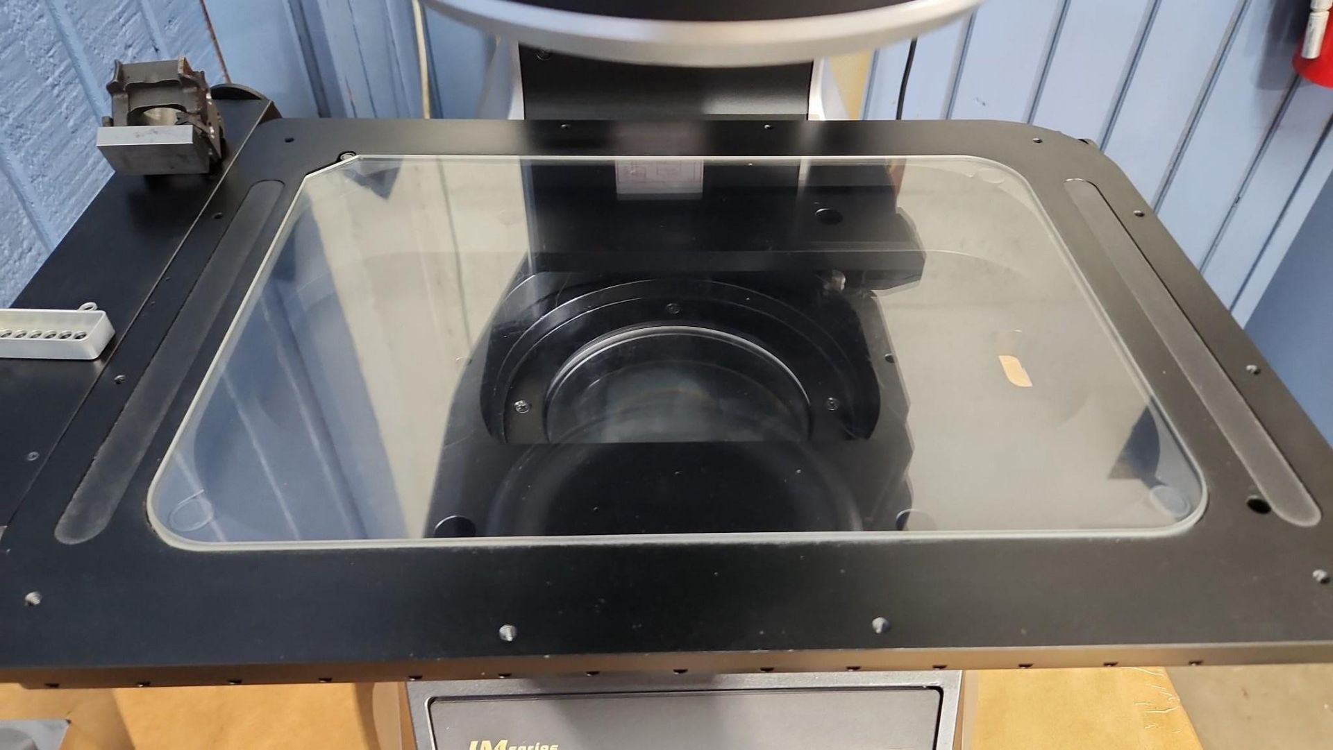 2019 KEYENCE IM-7030 MEASURING SYSTEM SN: 1C020288 MAGE SENSOR 1” 6.6 ...