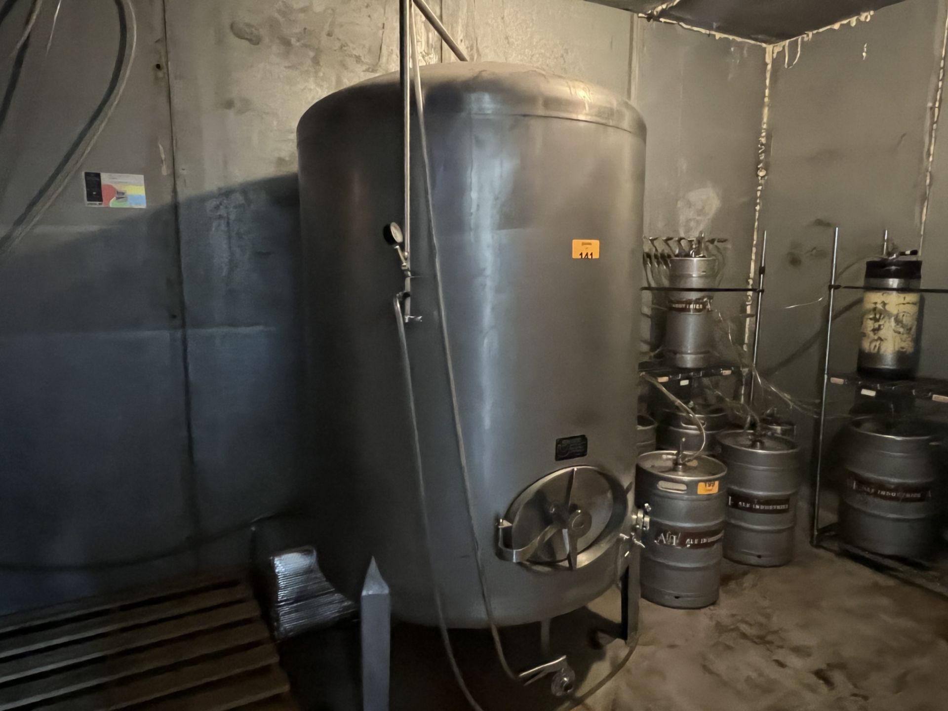 Brite/Serving Tank - Bild 4 aus 4