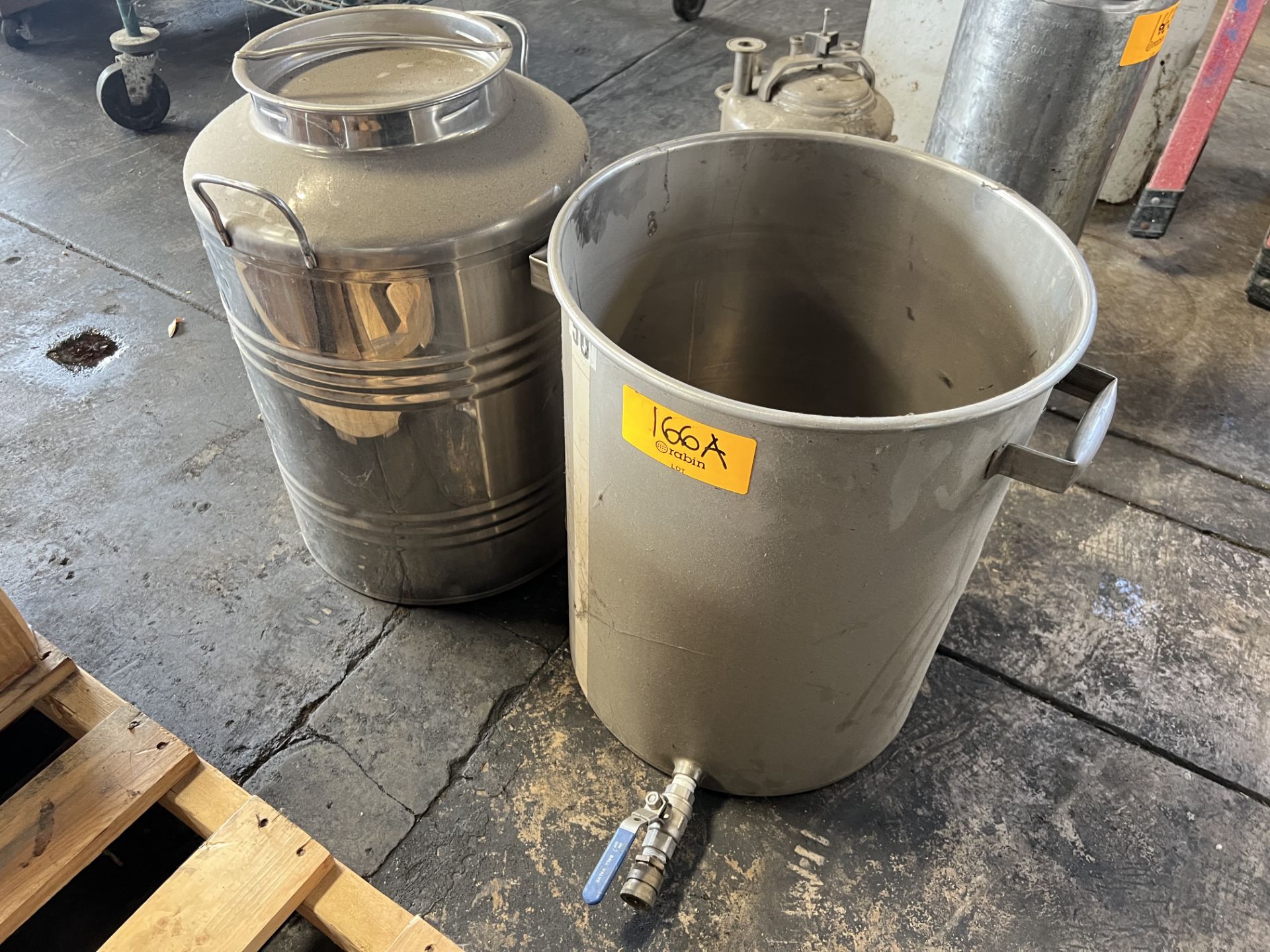 Brew Pot and Container