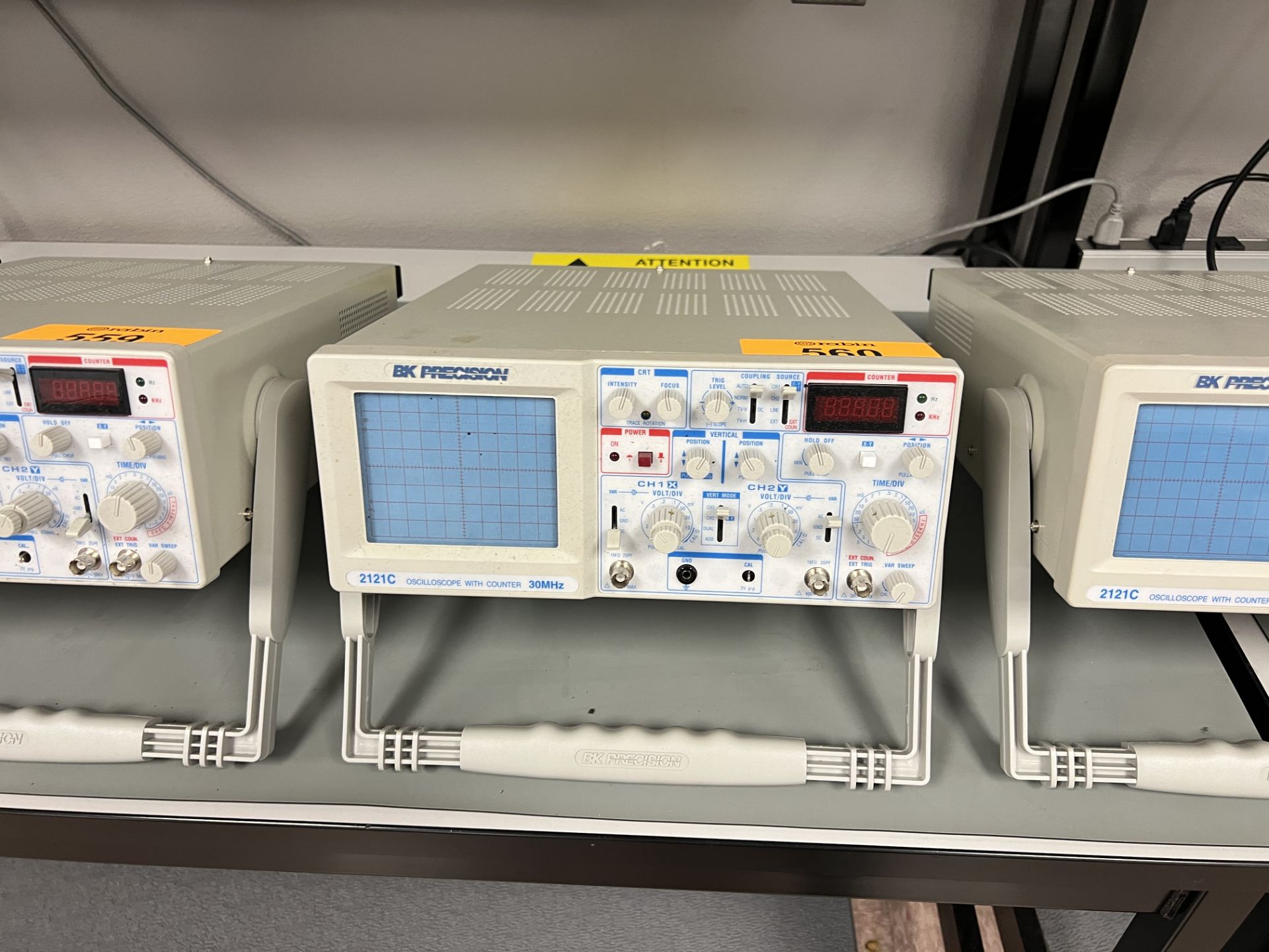 Oscilloscope - Image 2 of 2