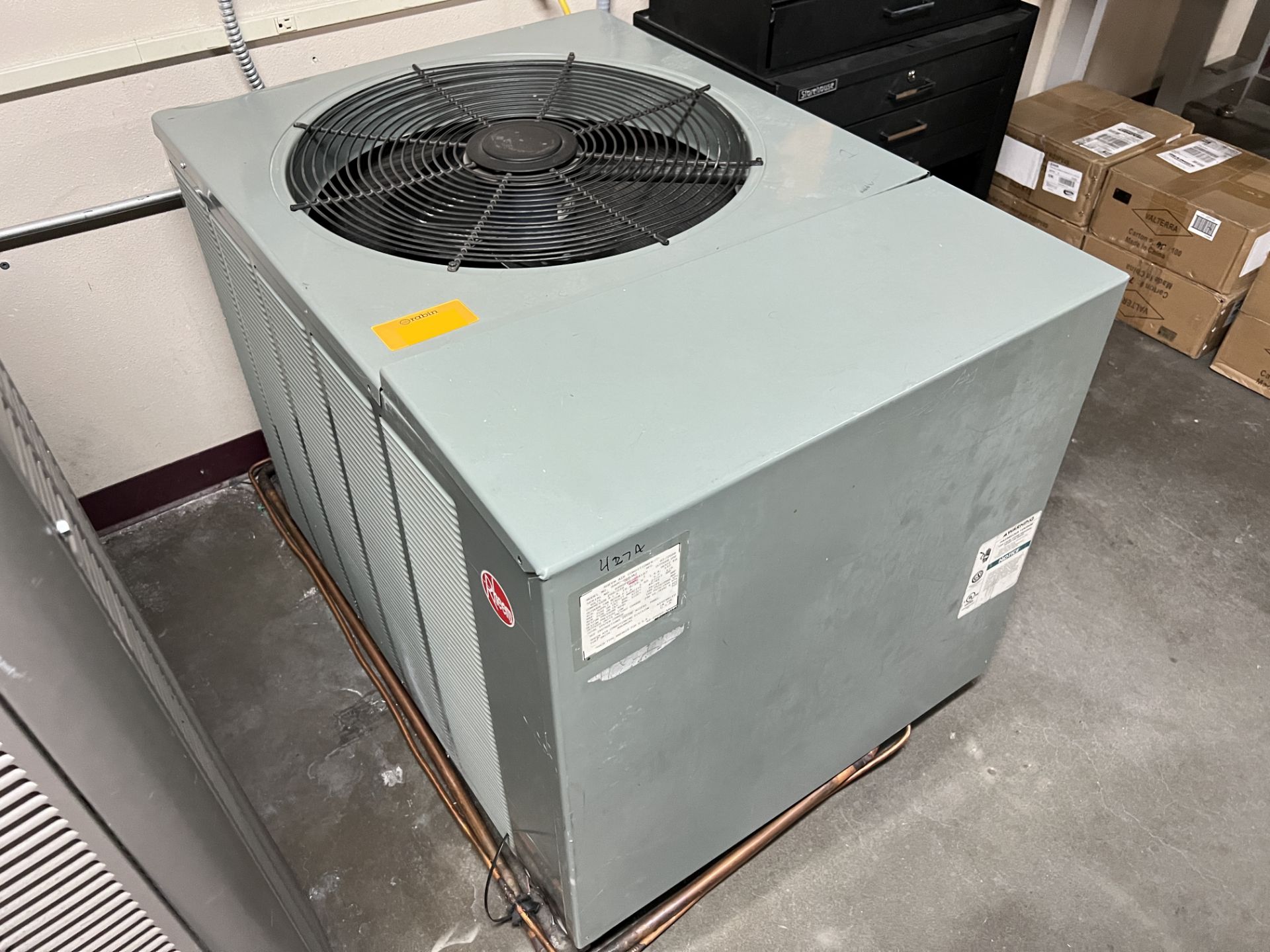 Air Conditioner - Image 2 of 3