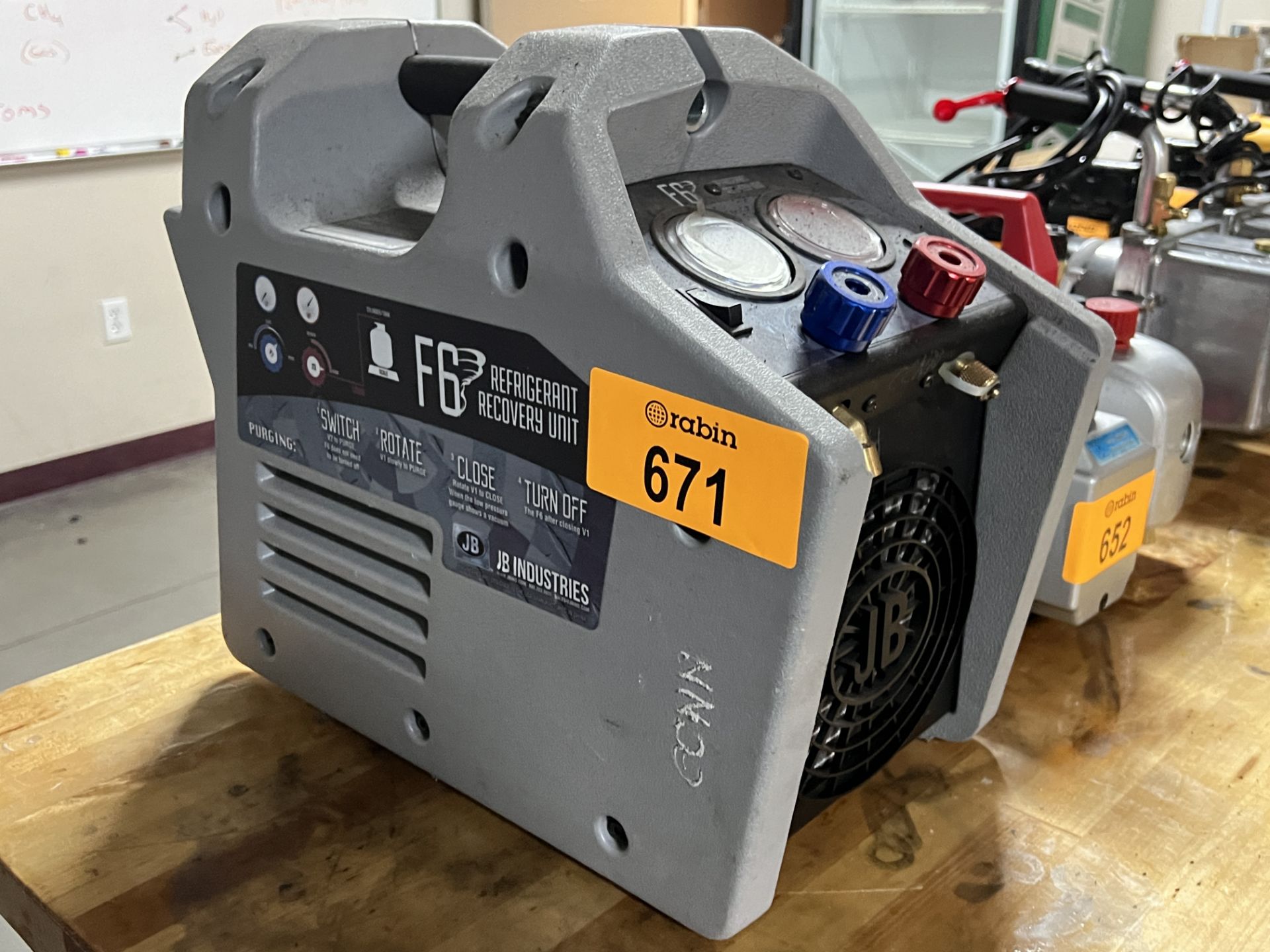 Refrigerant Recovery Unit