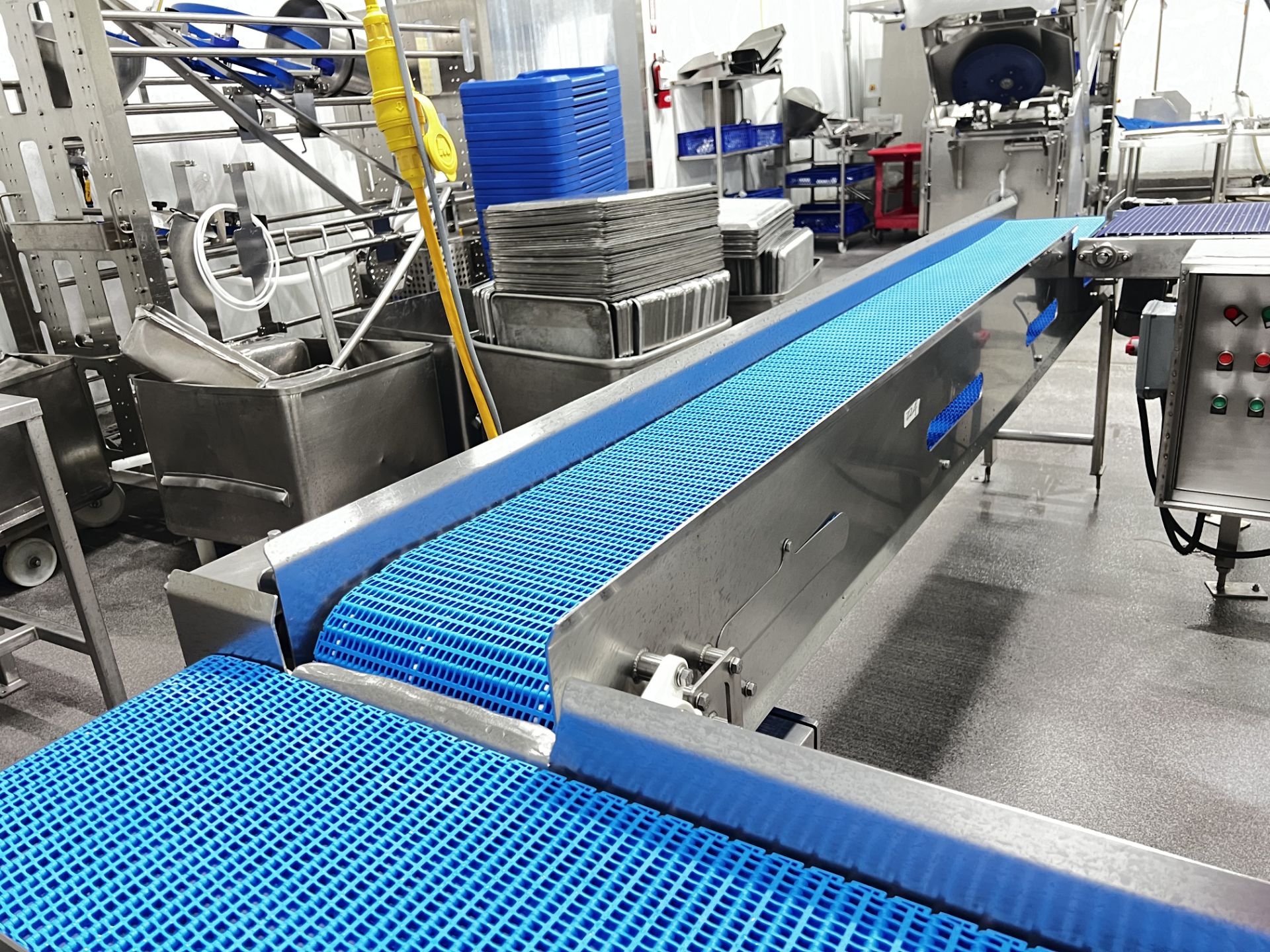 American Mechanical and Manufacturing stainless conveyor, with 12" x 15 ...