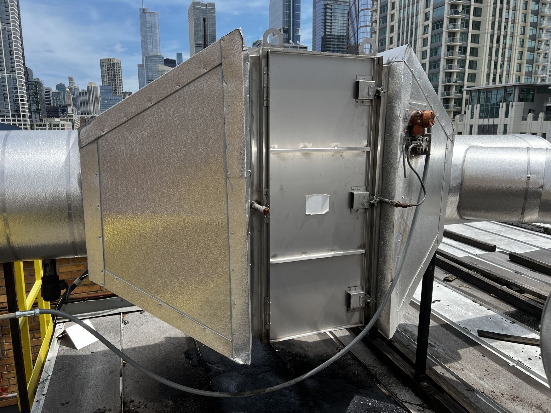 Air Pollution Control Equipment - Image 7 of 12