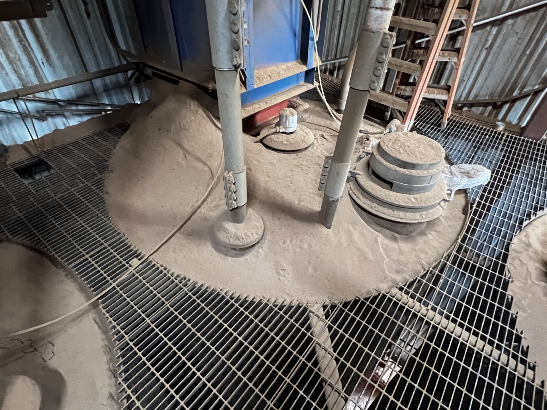 Kibble System Silos - Image 12 of 12