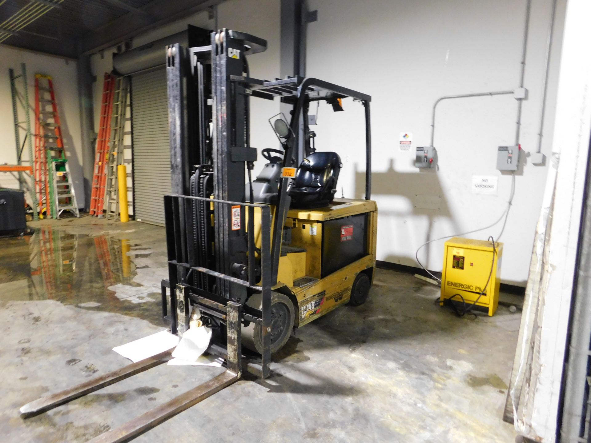 Electric Forklift