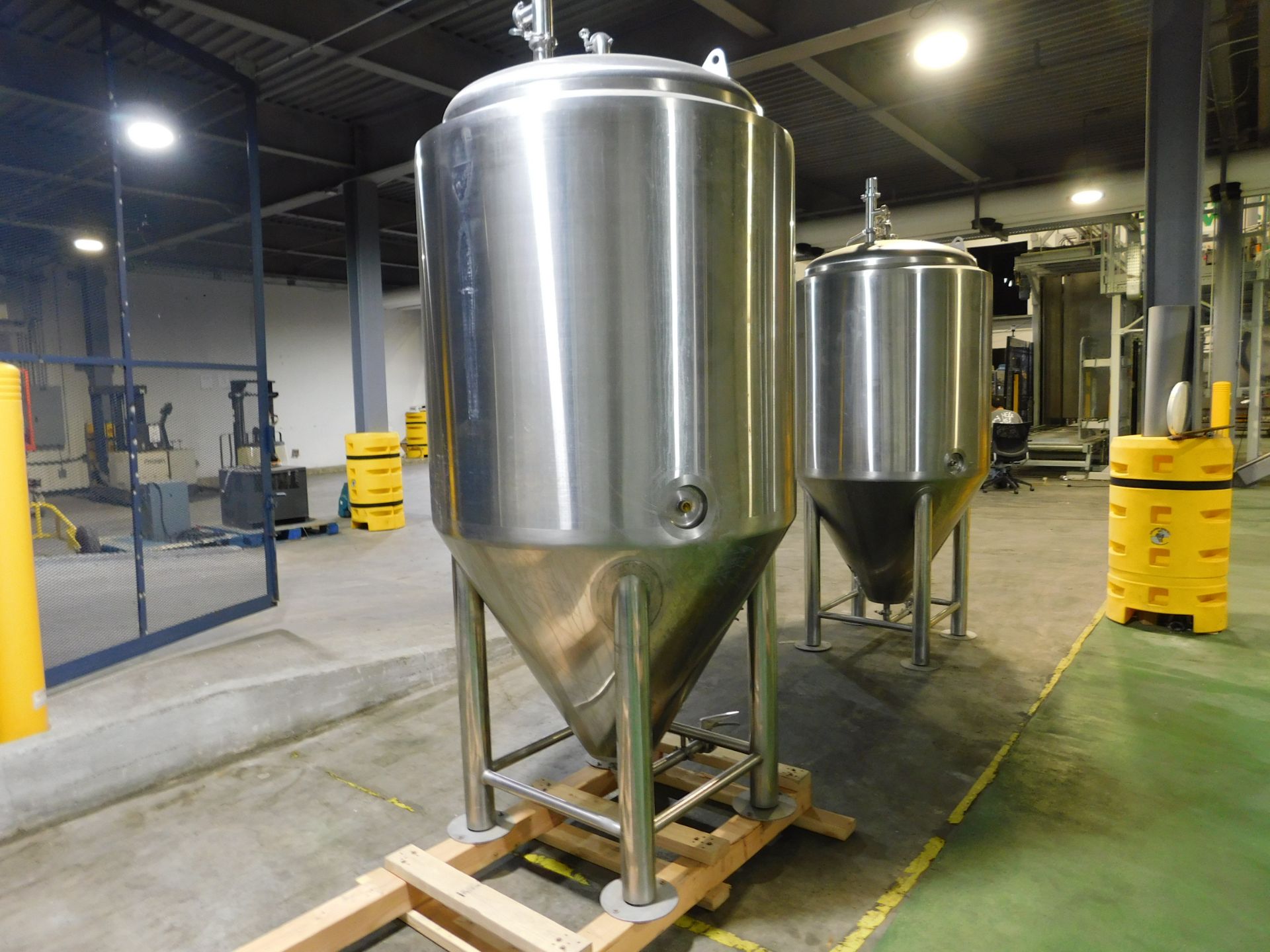 5-BBL Brew Tank - Image 2 of 3