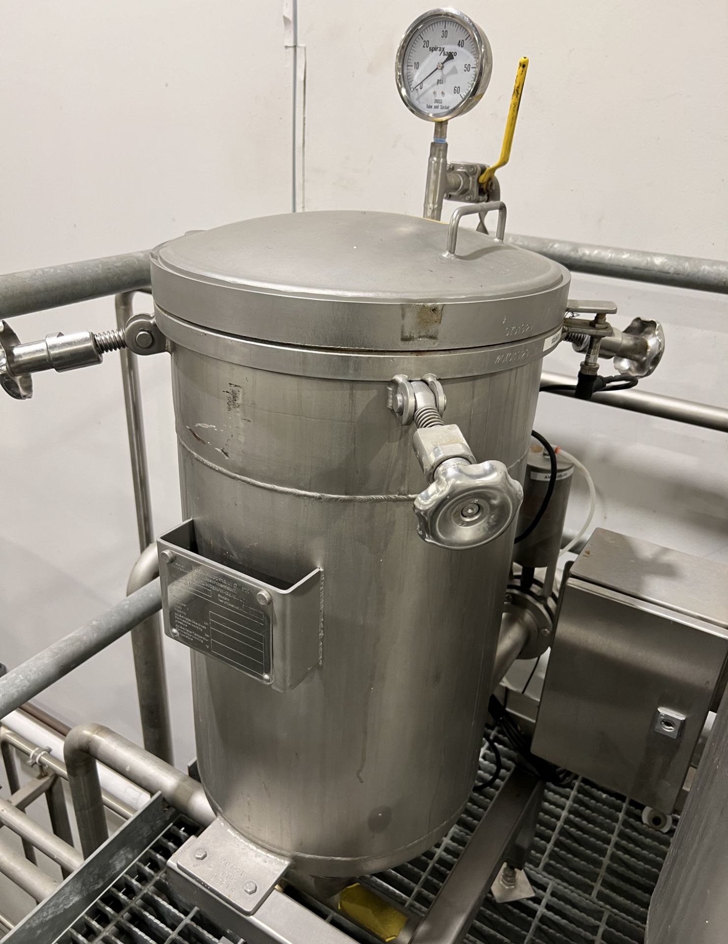 Dosing System - Image 3 of 14