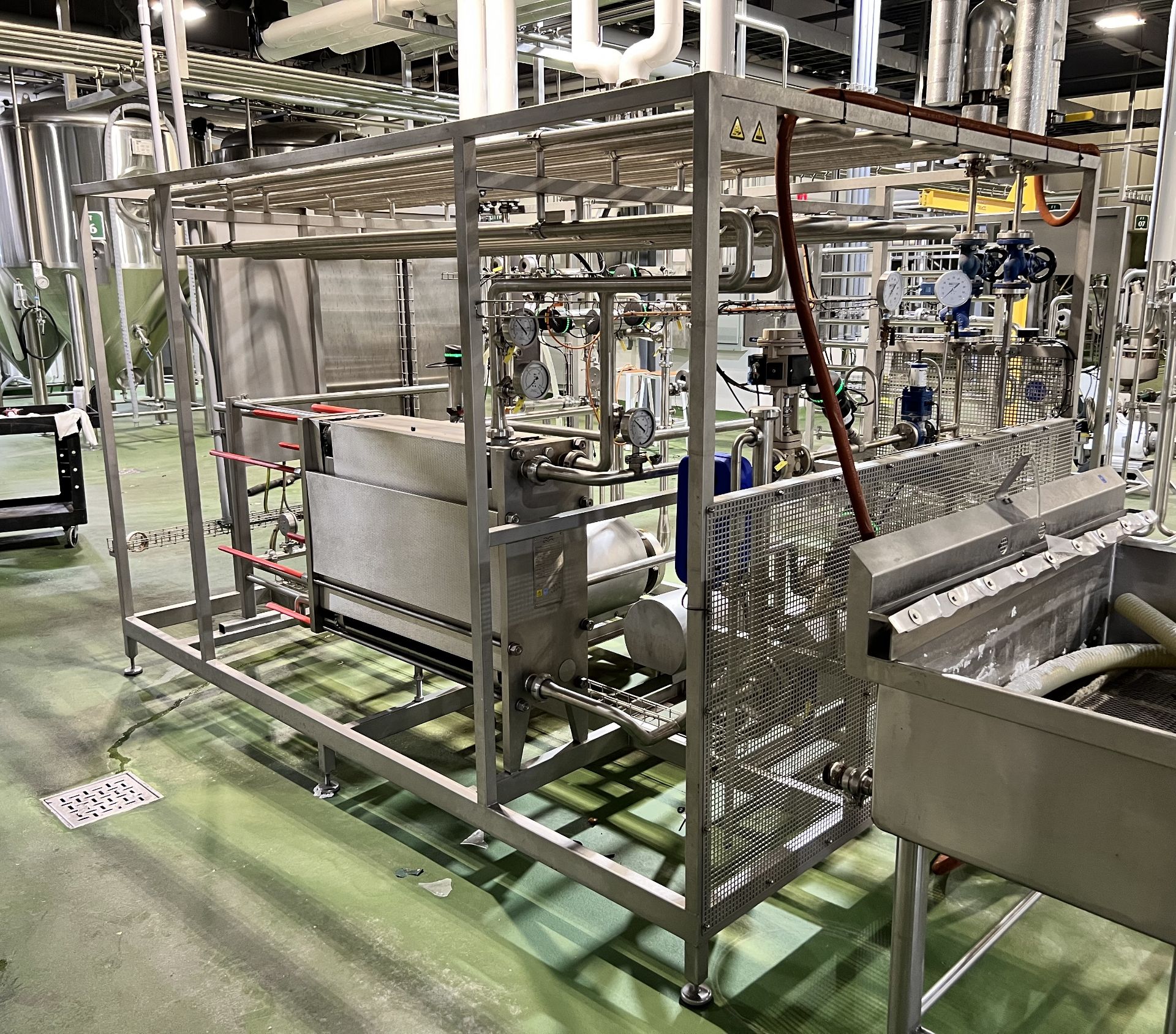 Pasteurization System - Image 3 of 21