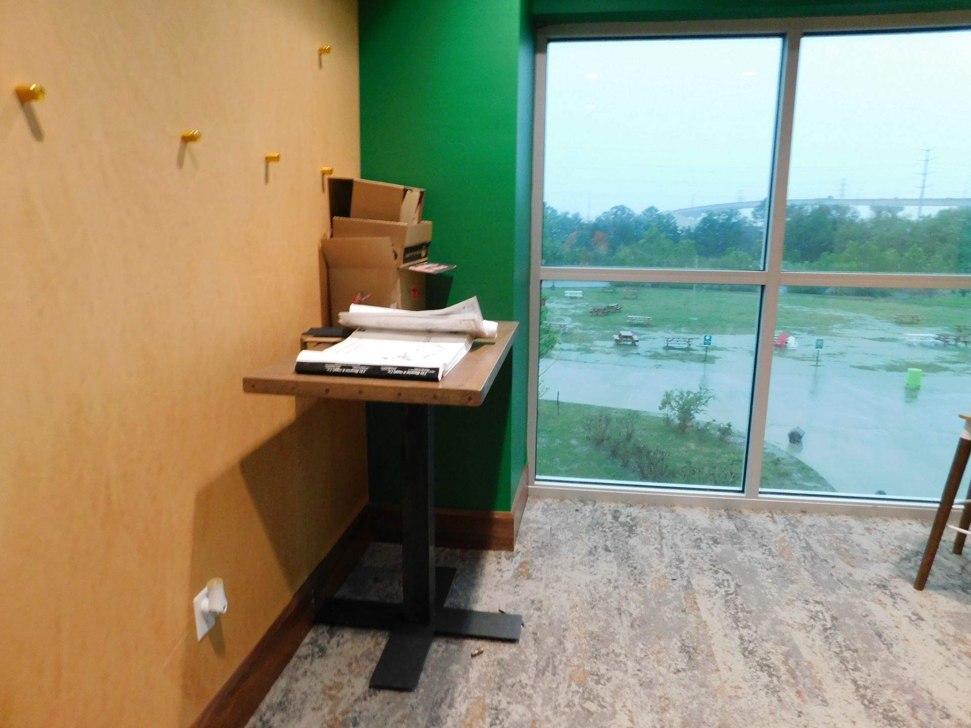 Office Furniture - Image 5 of 6