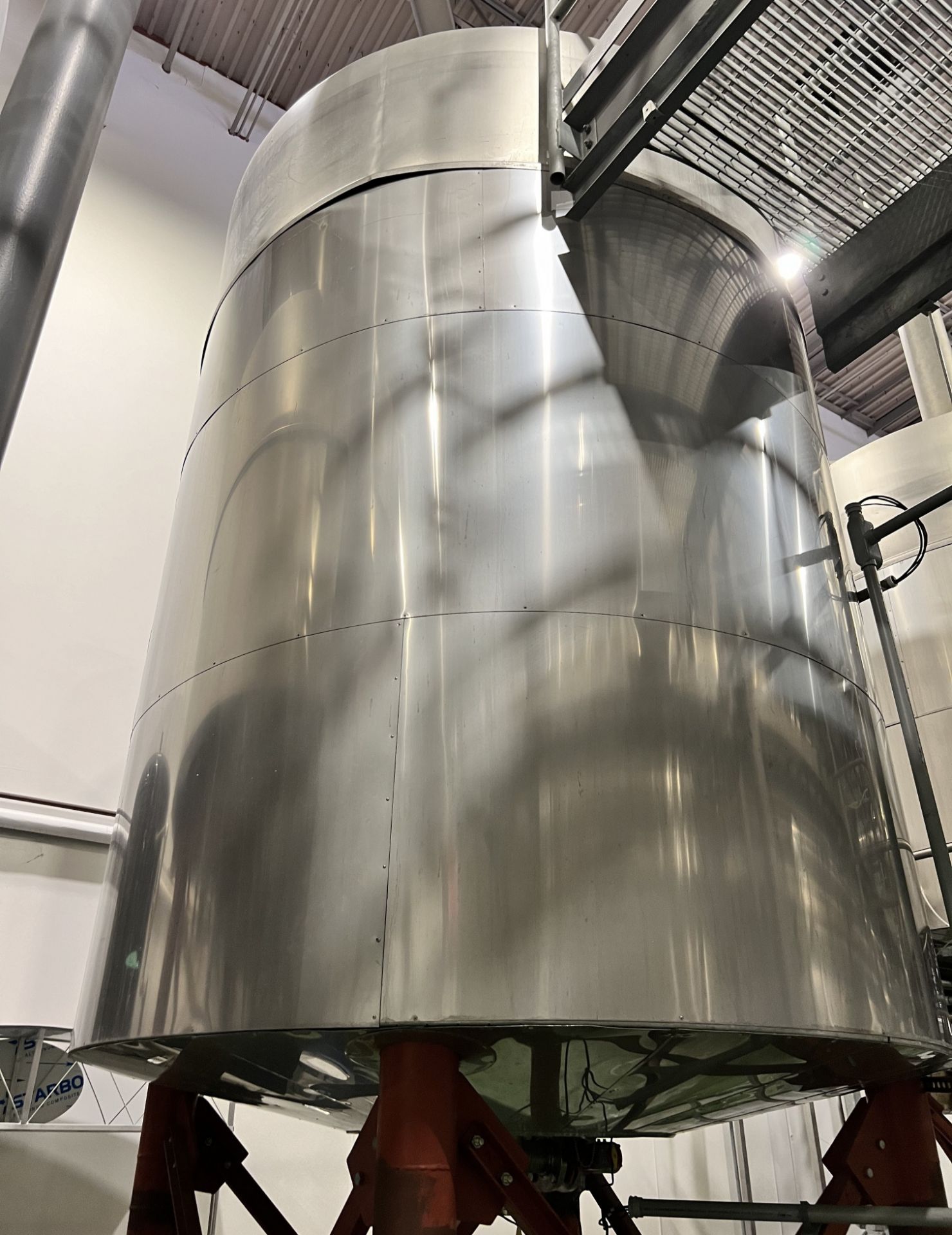 Wort Holding Tank - Image 14 of 14